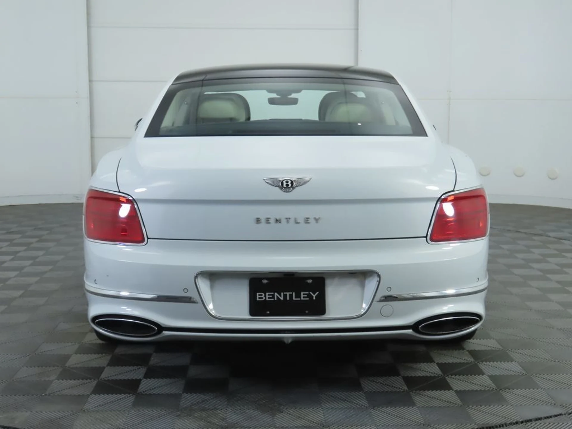 mph005_759594389_used_2020_bentley_flying_spur_w12sedan_8119_22909310_6_1024_67adad3e52