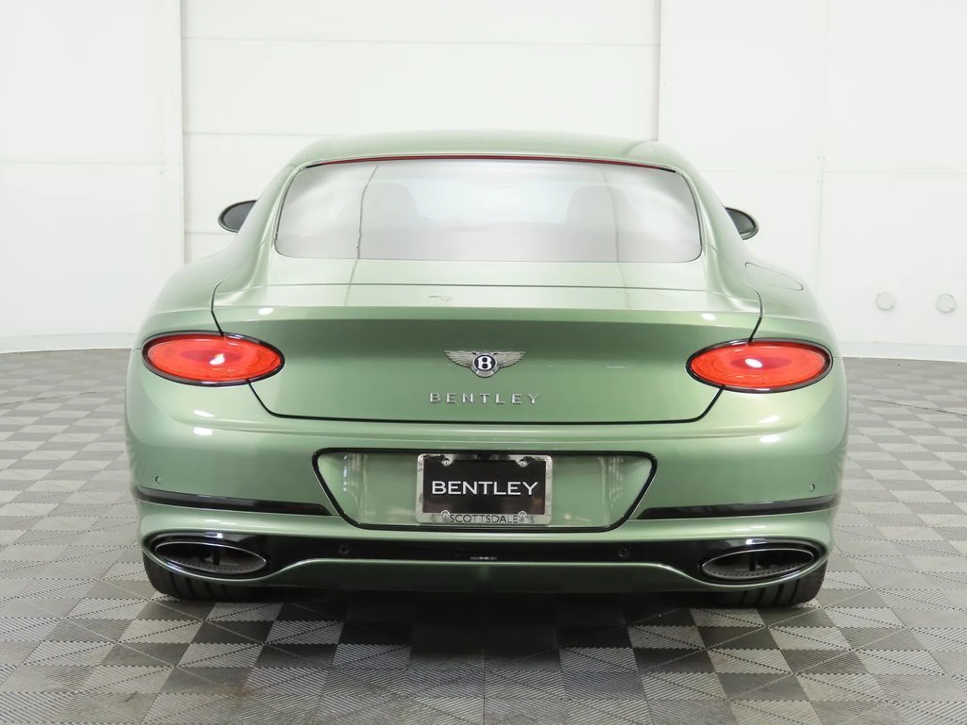 mph005_765992529_used_2024_bentley_continental_gtspeedcoupe_8119_22512898_6_1024_ecc4cebf15