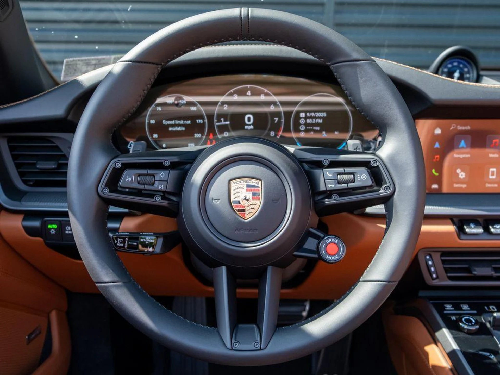 mph005_770045641_z6_K_Pt2z_1_LS_Wyp_Oknx_MA_2_Z7_Clmk_1520930a79