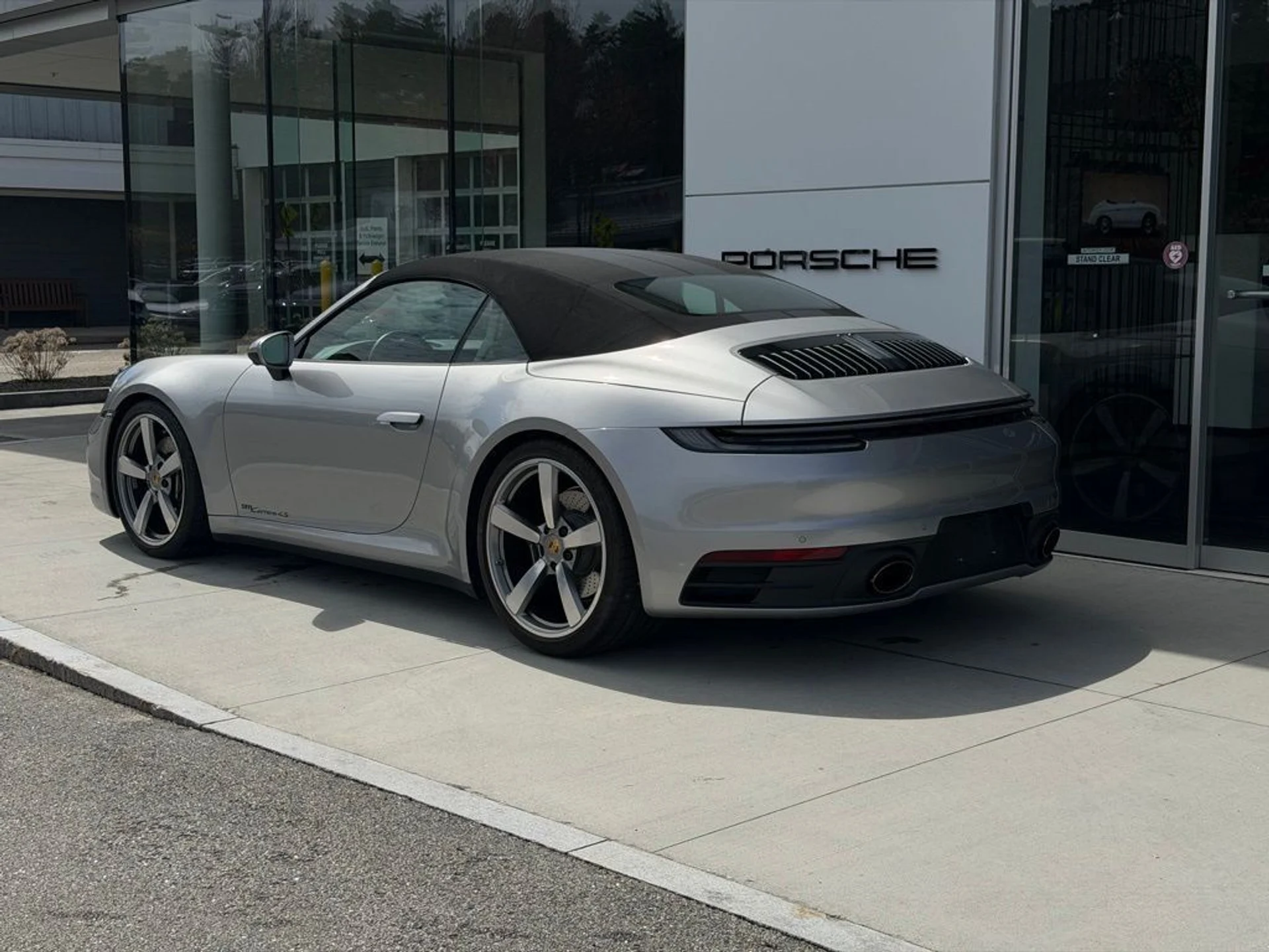 mph005_774201189_39d745f7a53e1d7e9815ff39e8e4aa51_ee06199a1a