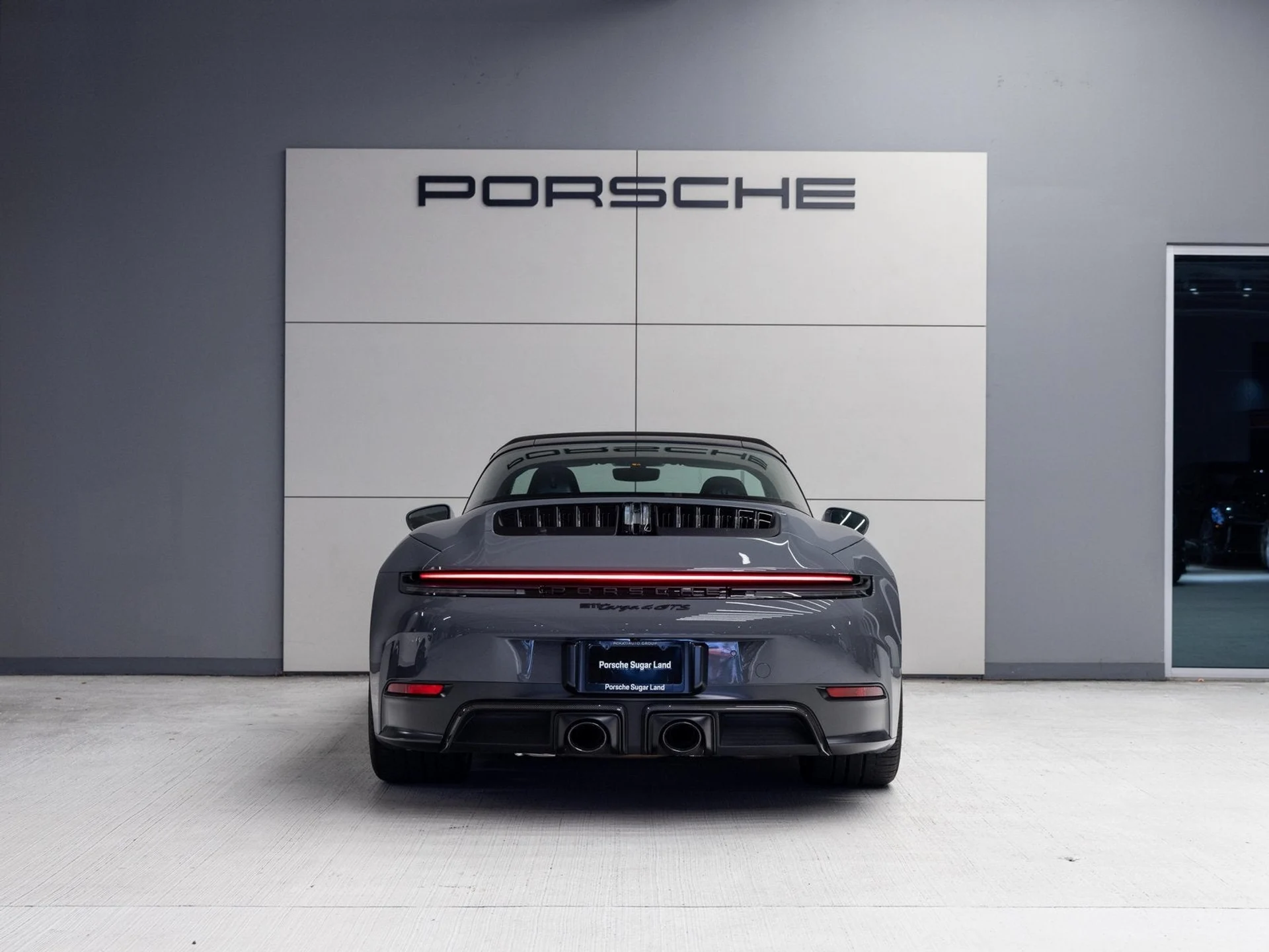 mph005_776608578_6_8cb2f62517