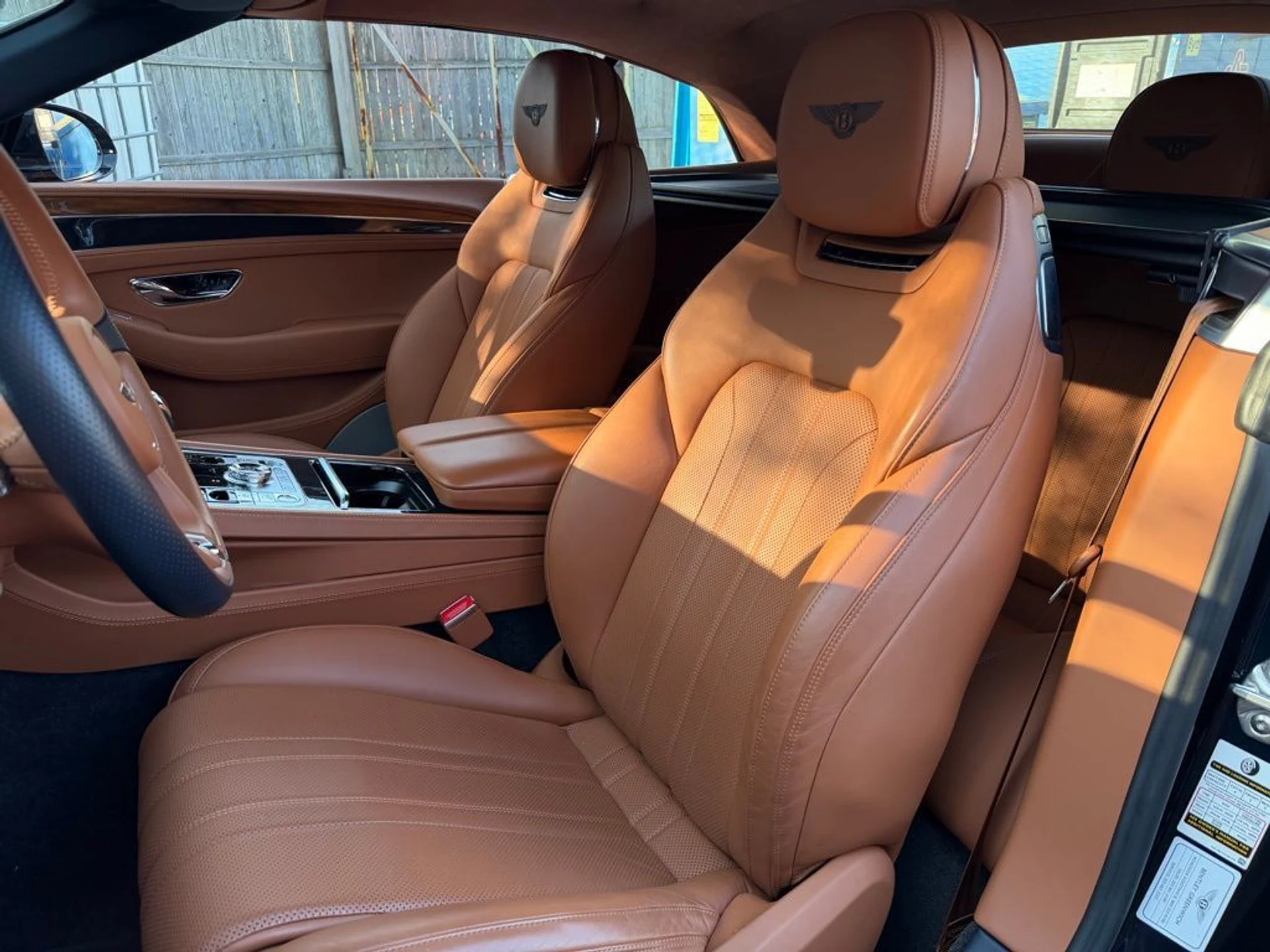 mph005_786497845_860e1f61b994969b97d07b66b6b6acc7x_9482bbe942