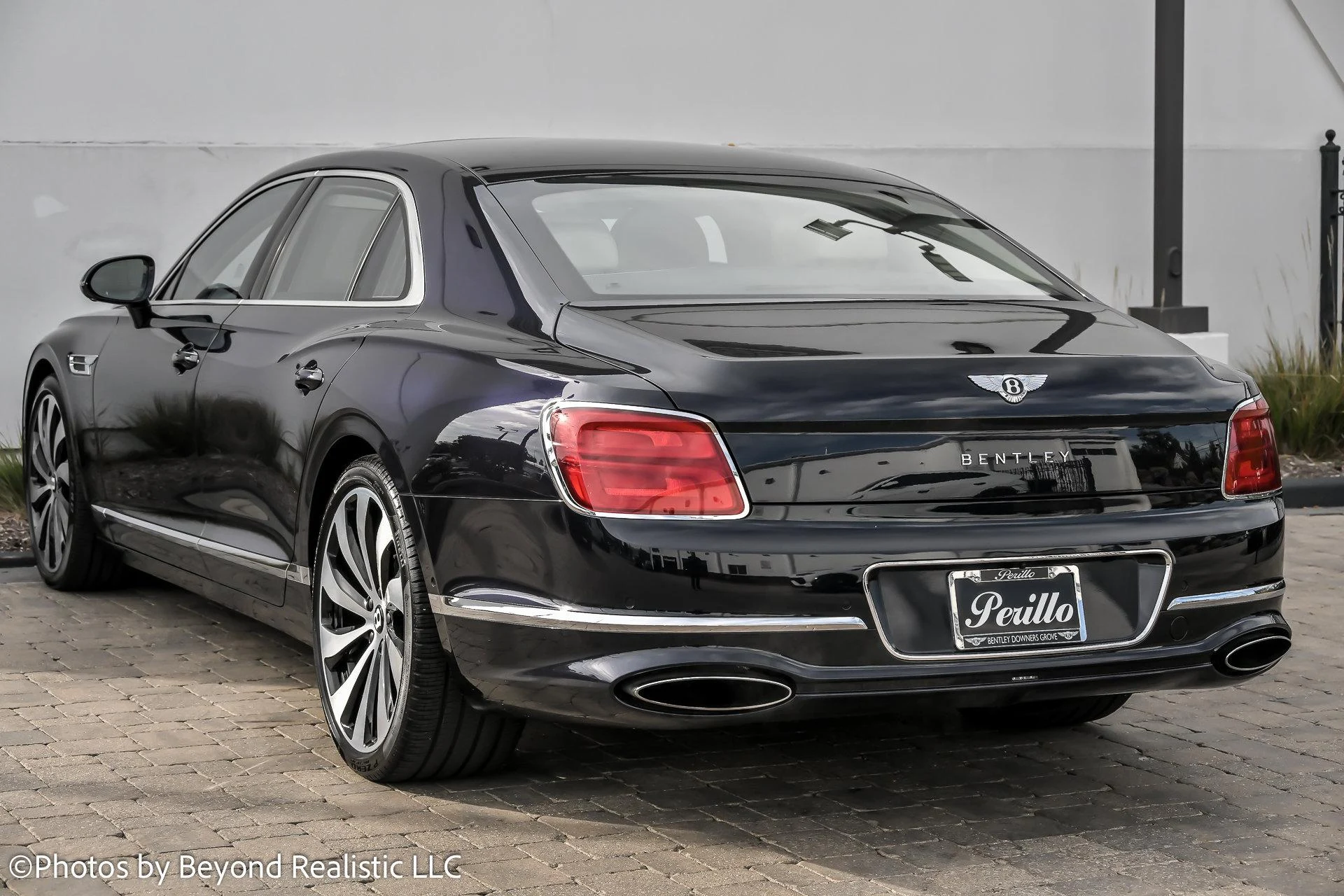 mph005_788582169_Used_2022_Bentley_Flying_Spur_W12_1761810936_c296b7fdc8