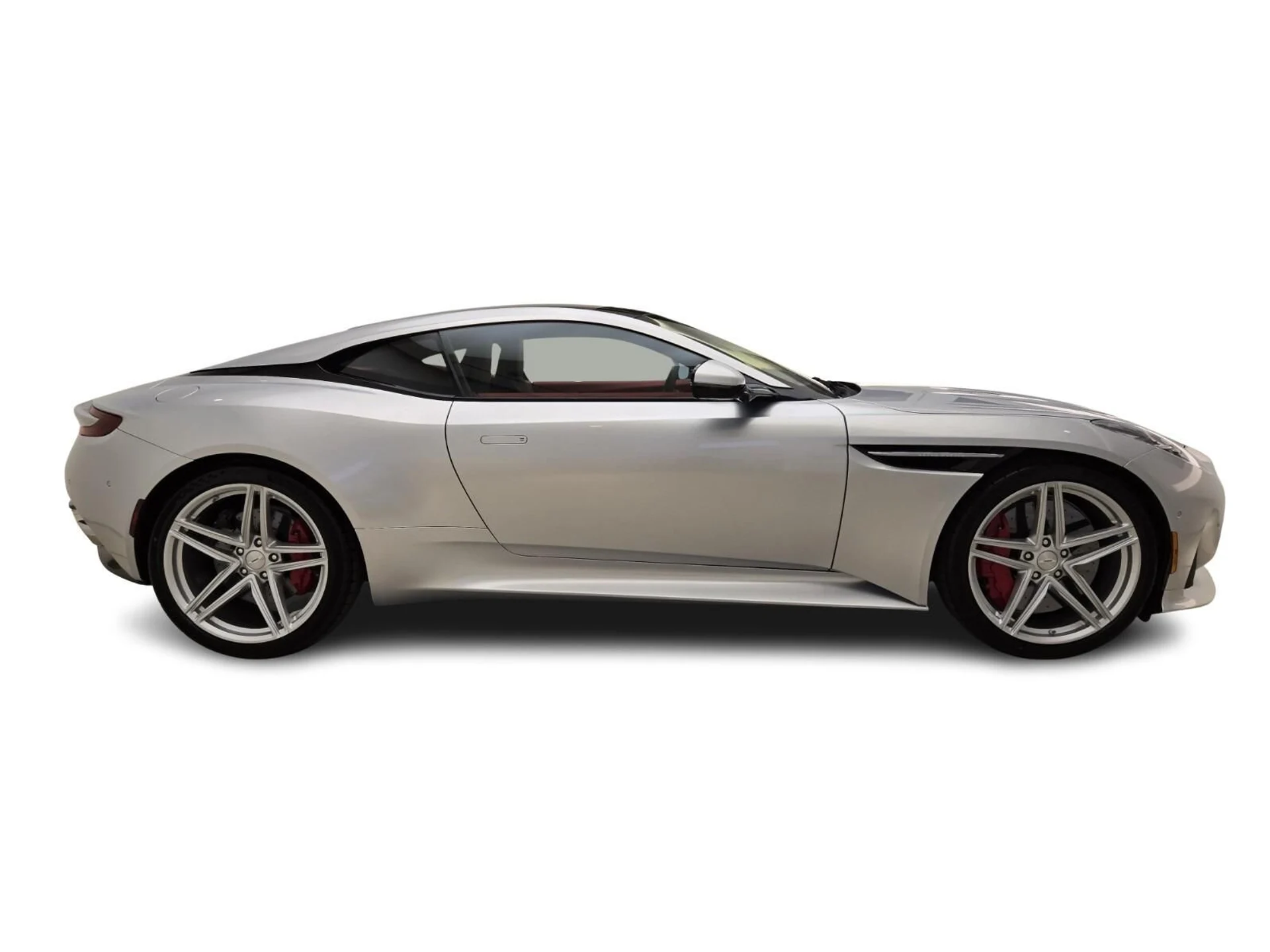 mph005_78984159_New_2025_Aston_Martin_DB_12_1753161469_74bb7e02c8