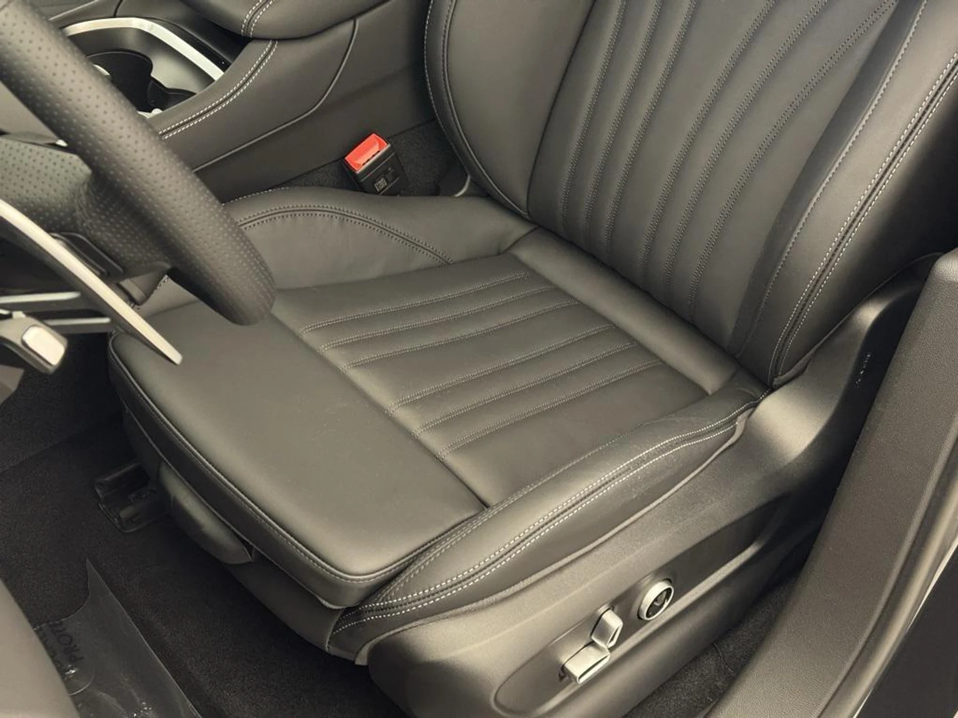 mph005_798631904_C_Ffe_St_A_Dcebe_Yr39z_CG_Kr_Vyj_Hlw_49ac6a43a7