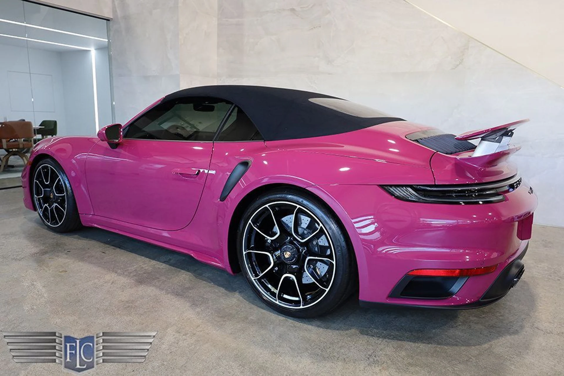 mph005_800237880_used_2024_porsche_911_turboscabriolet_9689_22977527_6_1024_4d12a0d826