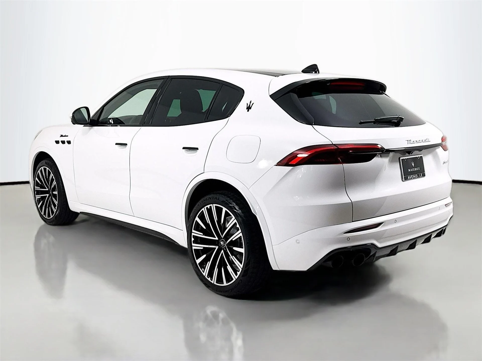 mph005_80059067_98b681fcc0150fa79a2989320a52ac8ax_69eef1d965