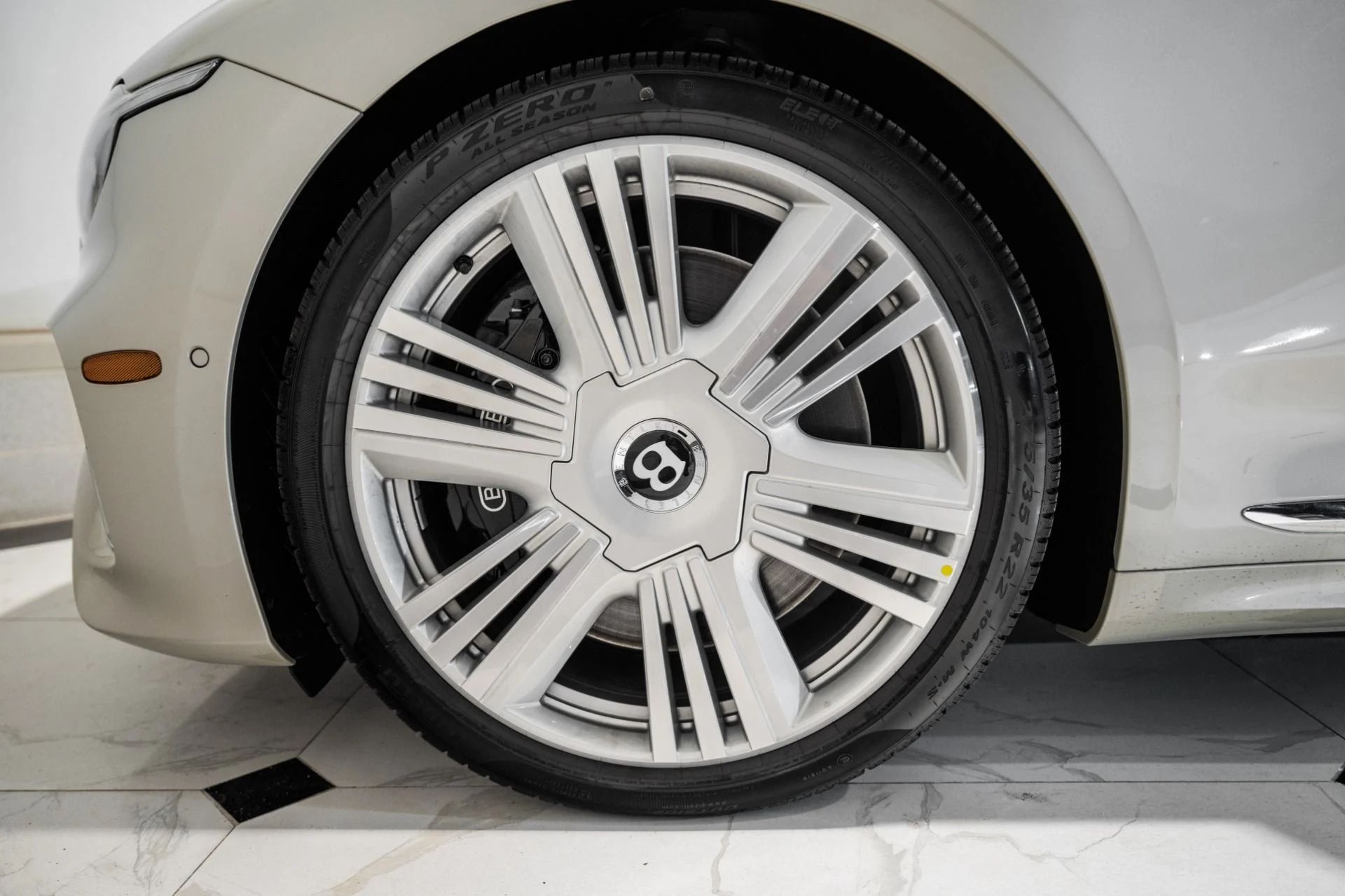 mph005_809934117_Used_2026_Bentley_CONTINENTAL_GT_AZURE_V8_1761679827_d41da36ac7