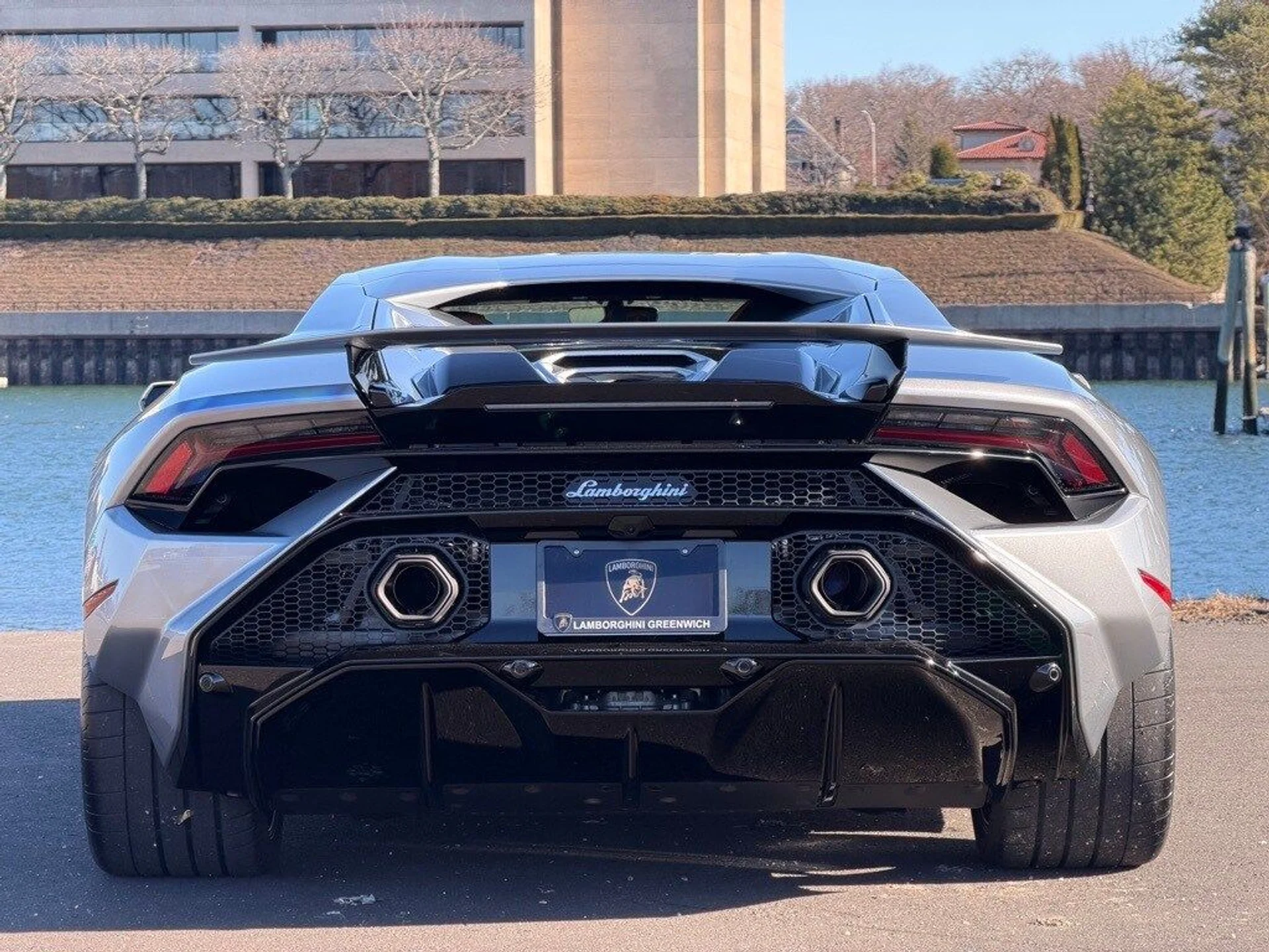 mph005_809951552_b72288dd39b0bb0a64a4e3252e18a20dx_39bbd22477