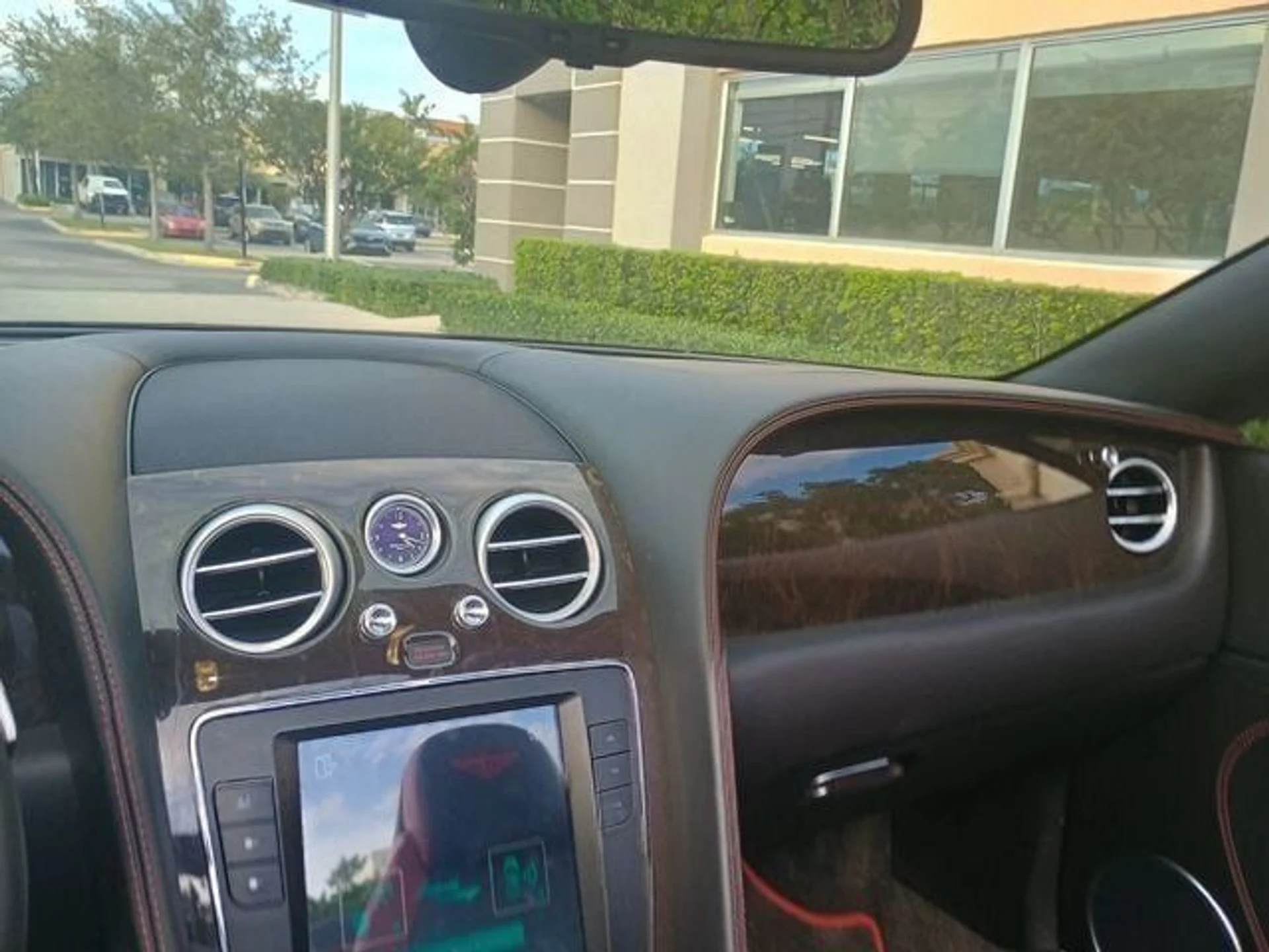 mph005_811591452_913ec5d515_640_c4bc5a962e