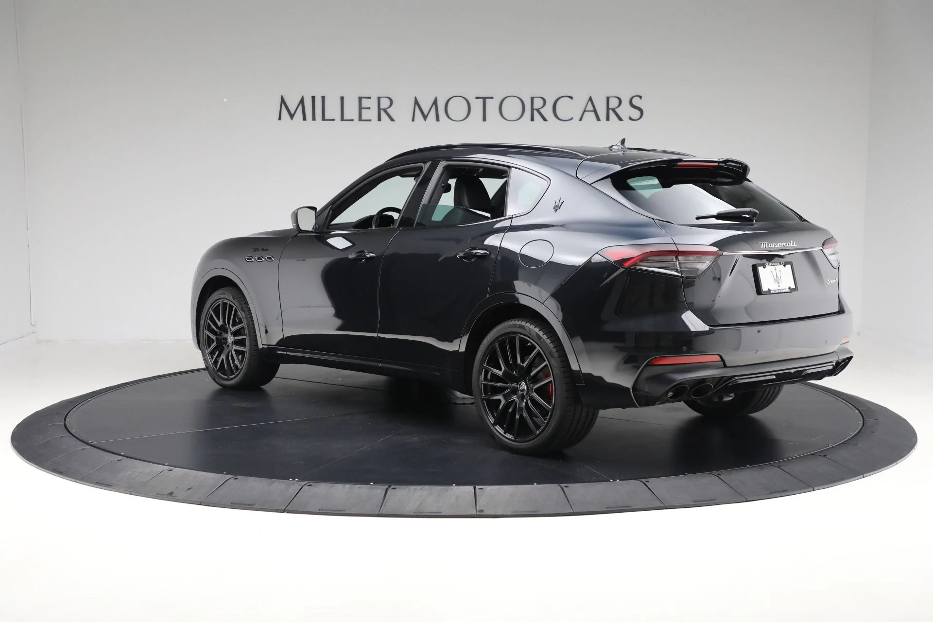 mph005_812516650_Used_2022_Maserati_Levante_Modena_ef0f2e0edb