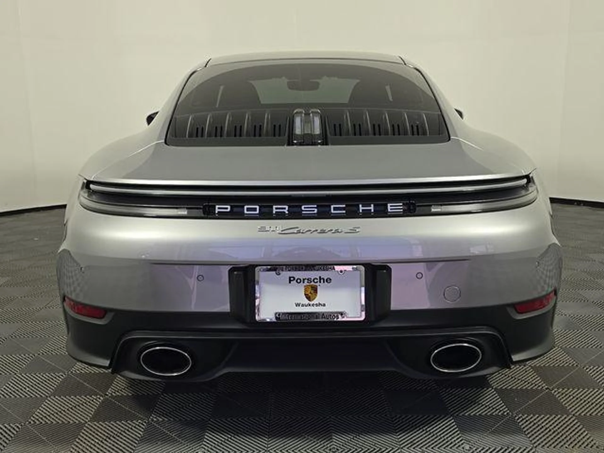 mph005_813302028_DP_Mxc_DB_Wjr6_S_Zd1_Ob_BLXC_Ou_P9_Wc_669d96f8a8