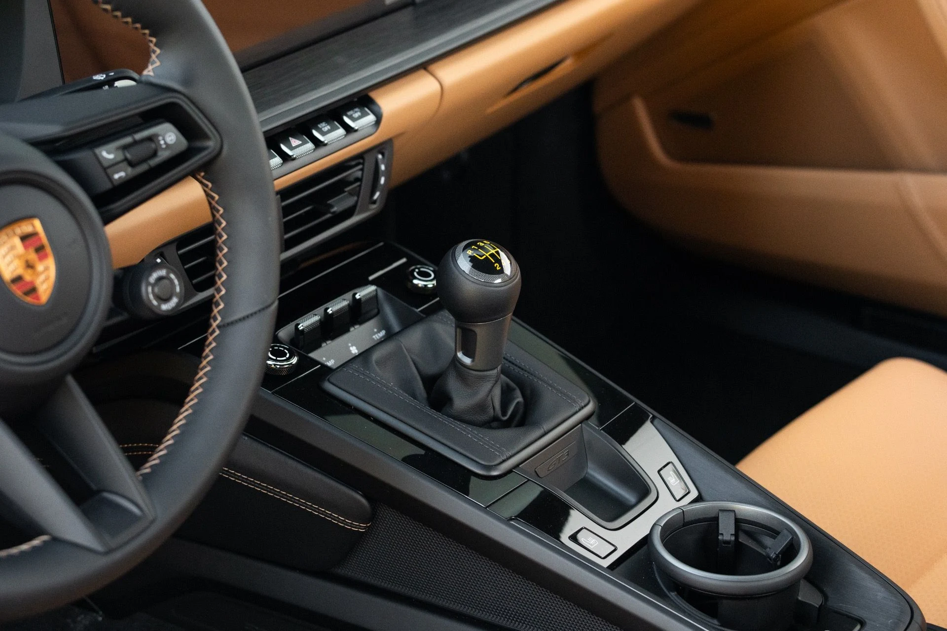 mph005_814690408_Used_2026_Porsche_911_GT_3_Touring_1770143984_55907d1304