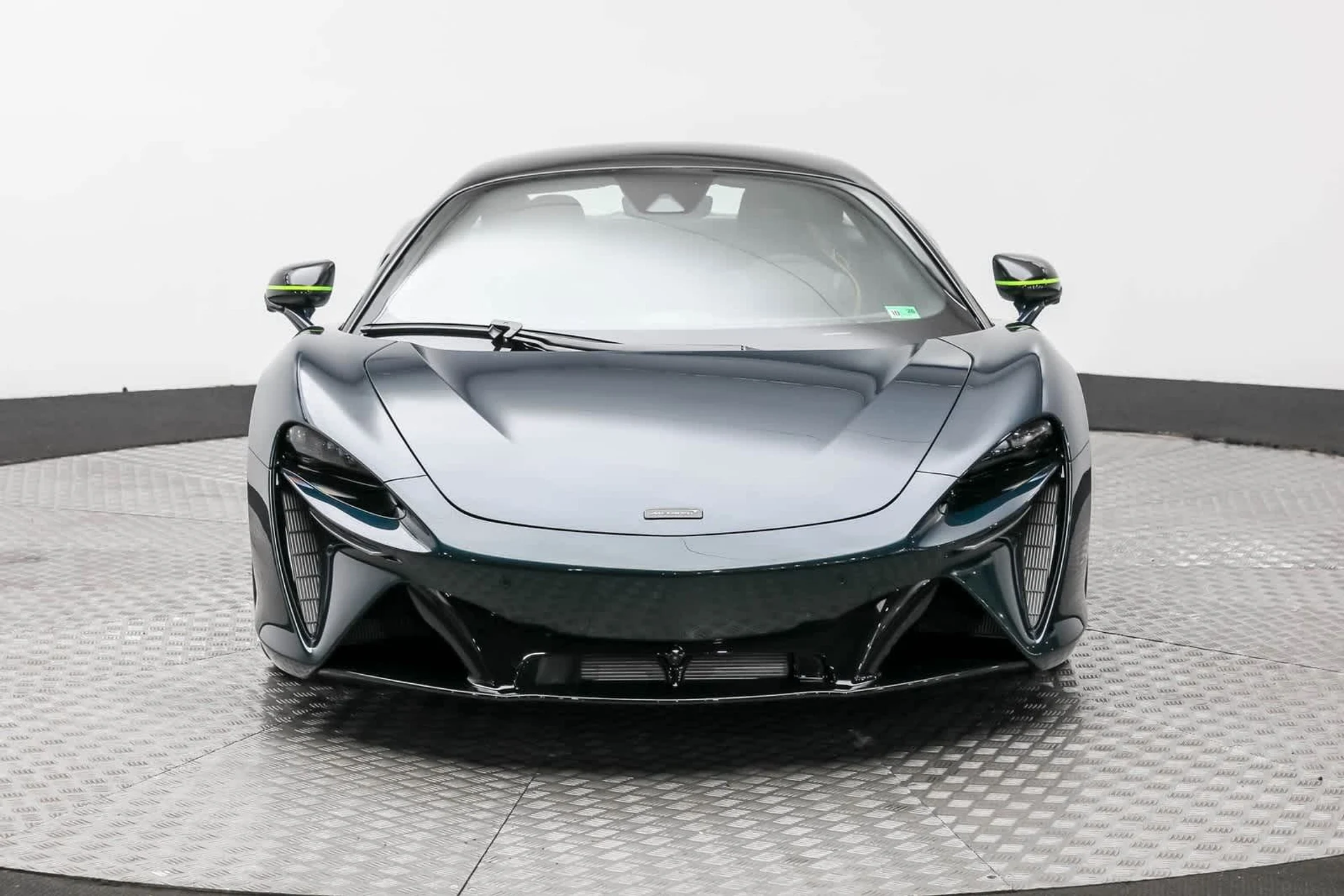 mph005_814829581_6_0d24af5183