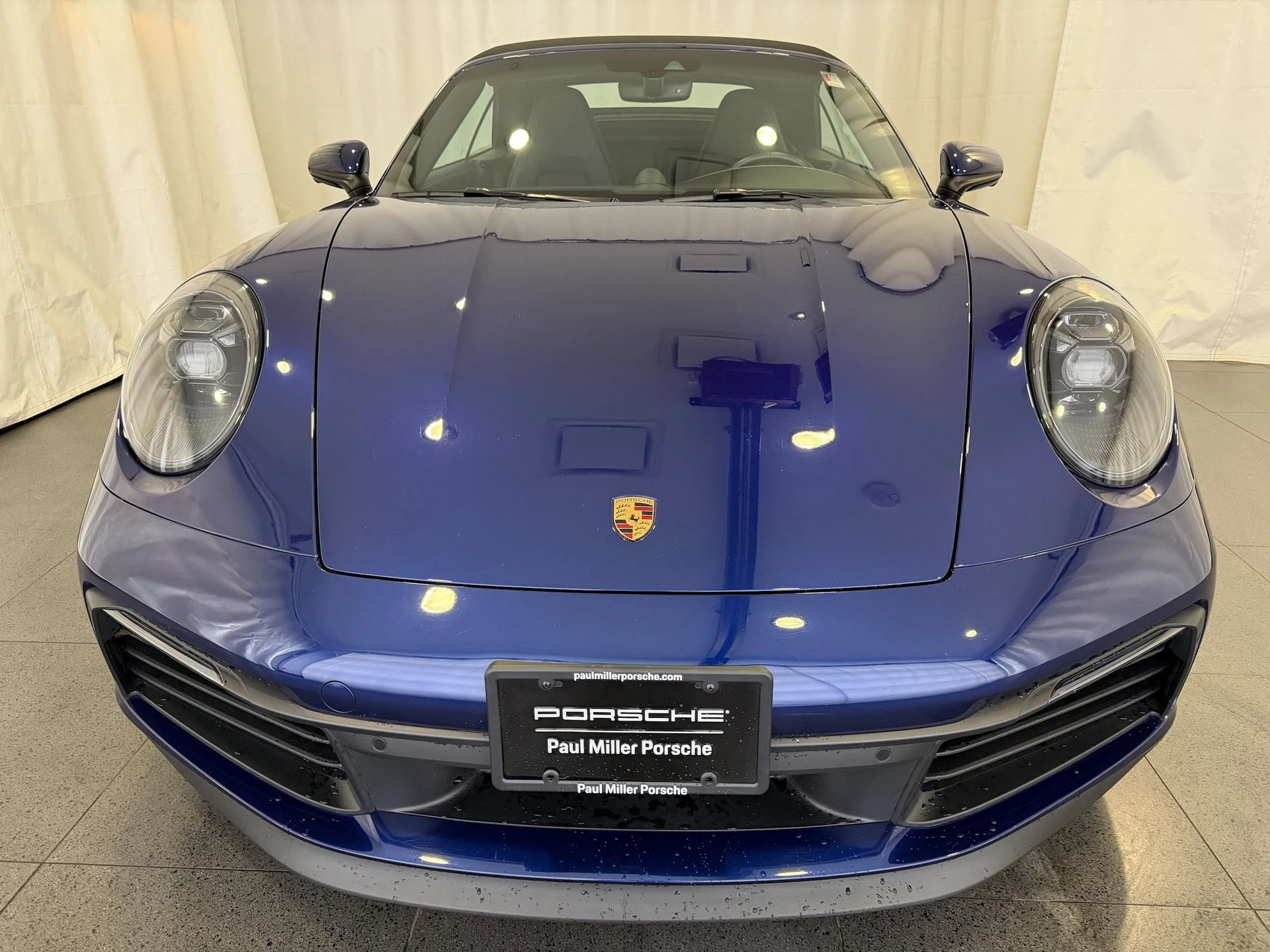 mph005_828802253_ac36a085527175f75760fe3aba171698x_e72e98edd2