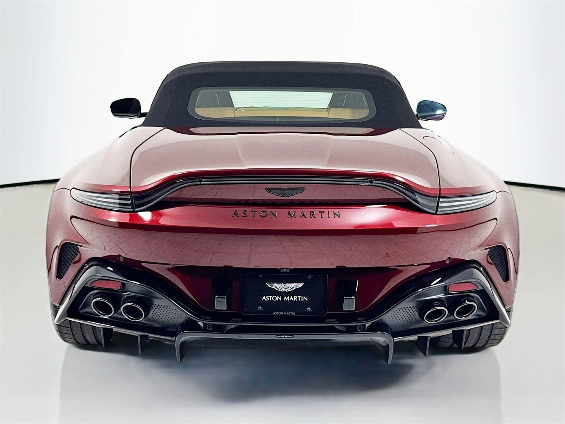 mph005_829642706_a7fc60a8e062b639d45f5084043fa8a4x_2b1c85d5b5