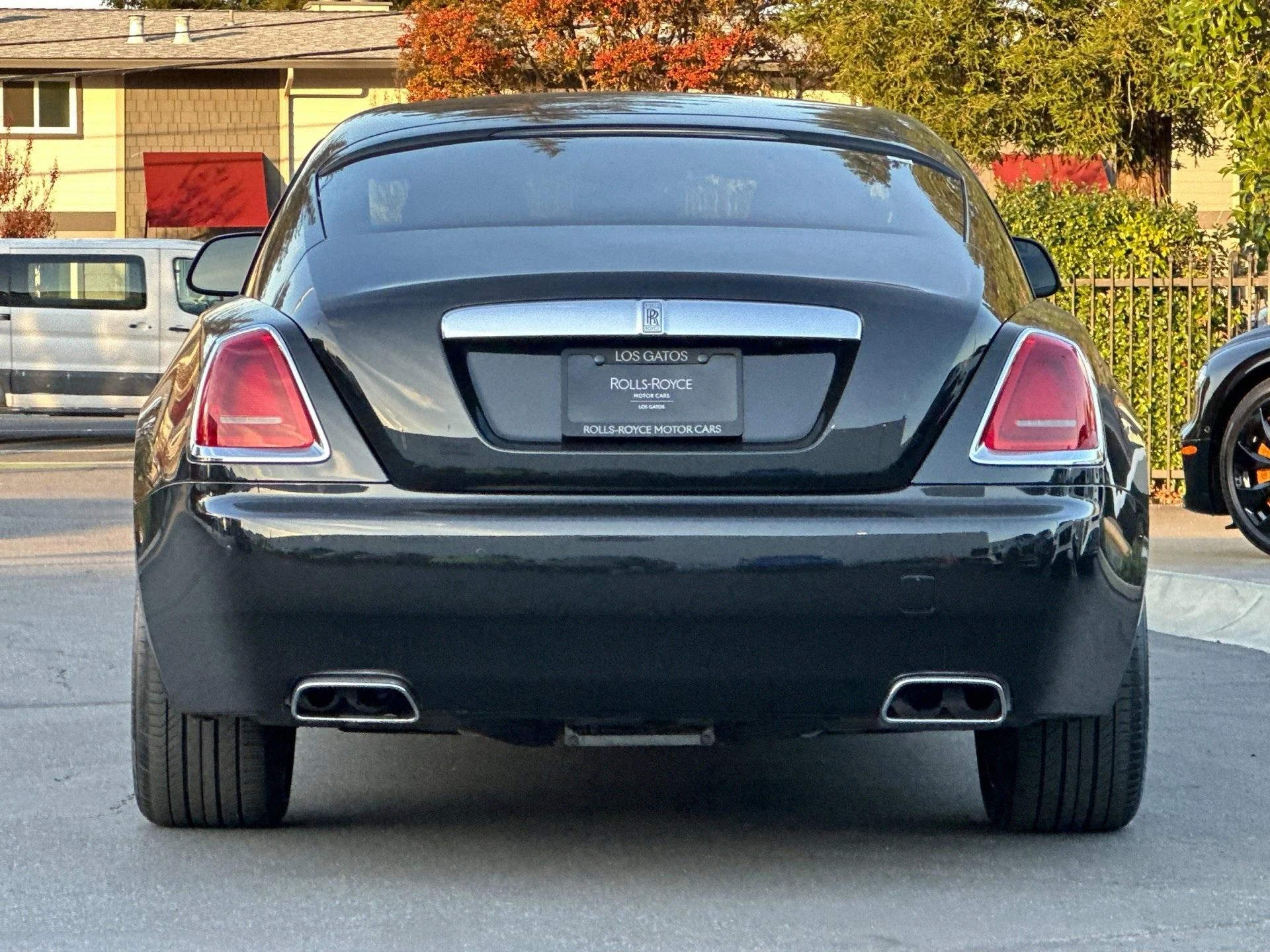 mph005_832553288_Used_2017_Rolls_Royce_Wraith_1771495945_dec197e9c5