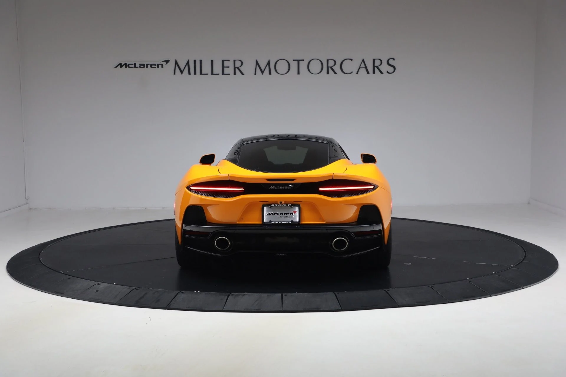 mph005_842399141_Used_2023_Mc_Laren_GT_b52b68e011
