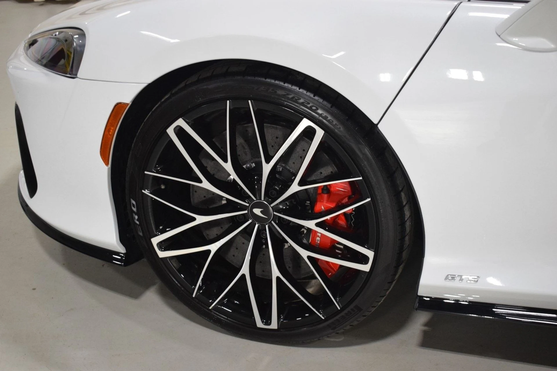 mph005_843216867_9b8fb5f1e37dfaf53fbb12b40918fb6dx_998bcd1fb1