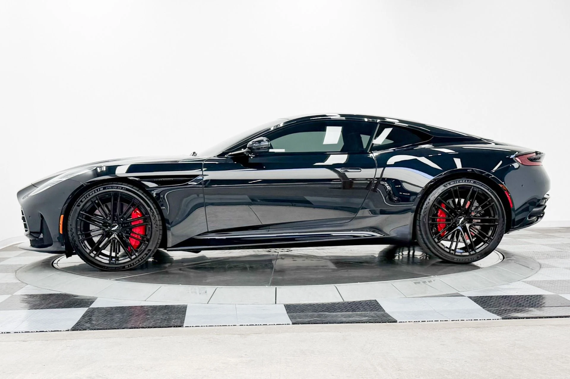 mph005_845896857_Used_2024_Aston_Martin_DB_12_V8_Very_Low_Miles_671_Horsepower_1785341768_5992d81093