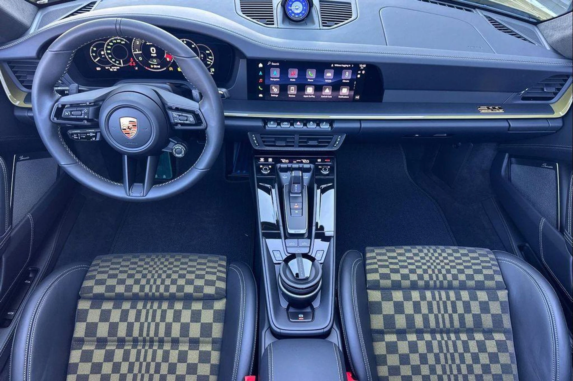 mph005_850798194_pqcj5lt_M9_L8_Qx_Td_FU_8x1_ou_Rn_Co_57a3305954