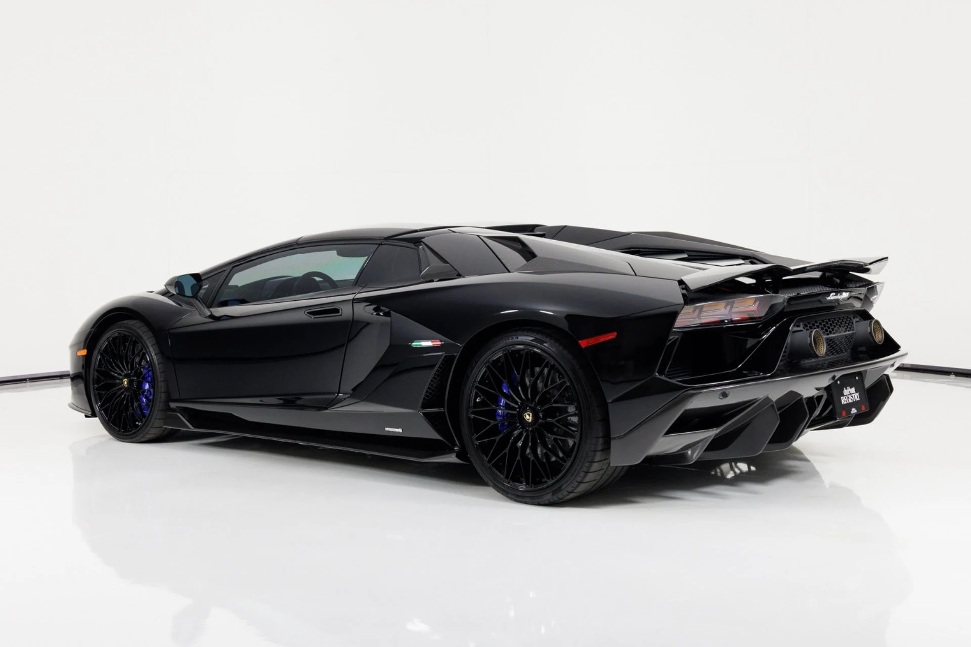 mph005_862032191_Used_2022_Lamborghini_Aventador_LP_780_4_Ultimae_Roadster_1793224005_a767f673c3