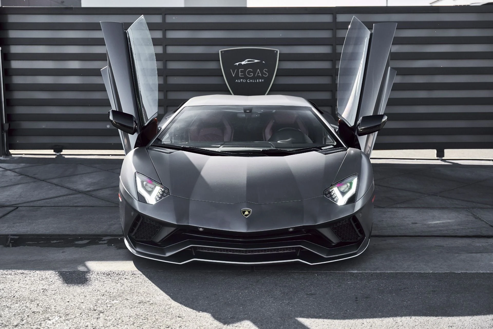 mph005_864578052_Used_2018_Lamborghini_Aventador_S_Base_1773191778_f646f50581