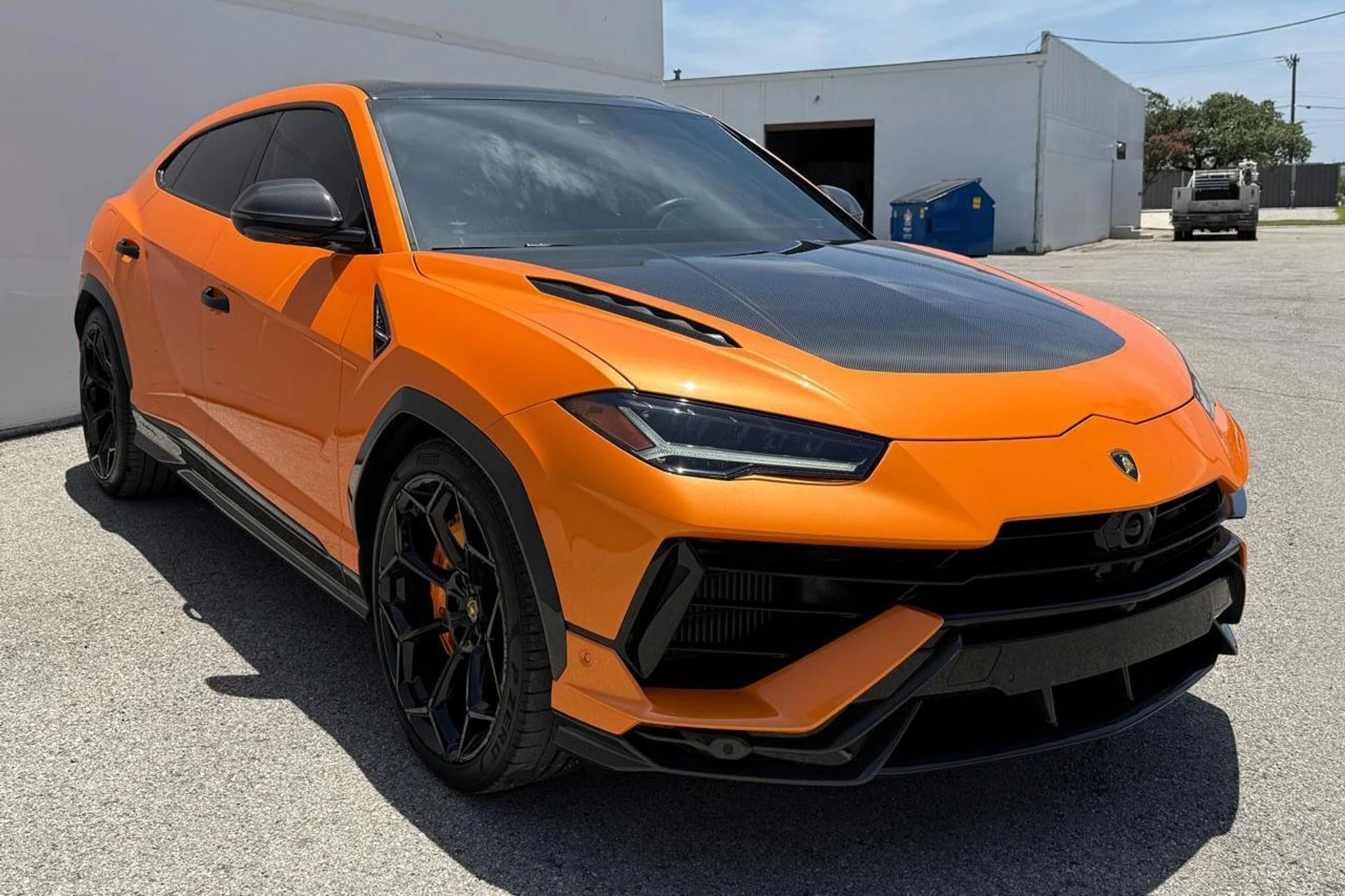 mph005_868028150_Used_2023_Lamborghini_Urus_Performante_in_Arancio_Borealis_350_K_MSRP_Exposed_Carbon_Hood_1754419046_8c7211ae3d