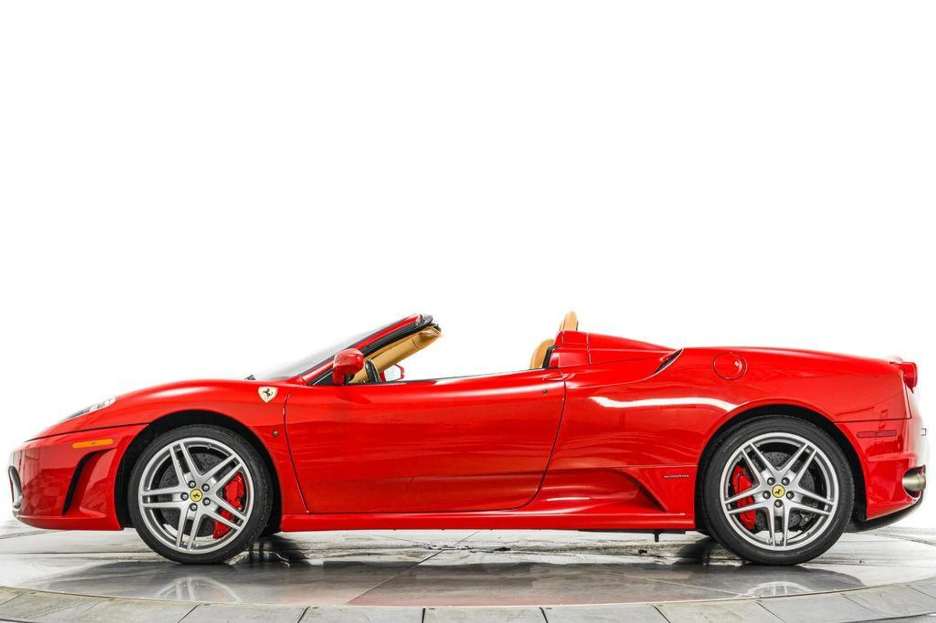 mph005_874382787_RO_Ooc9_E1_IZ_75y_Ohj1_K_Qjp_N_Npo_310e440a85