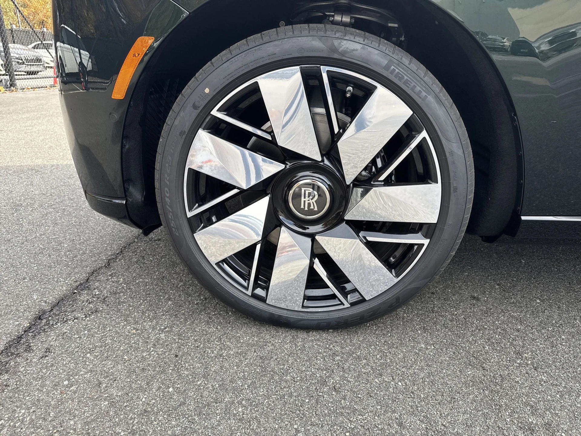 mph005_884672654_0b6201f7adb703c3d8df1fc3f05001c2x_6c7e9ed383