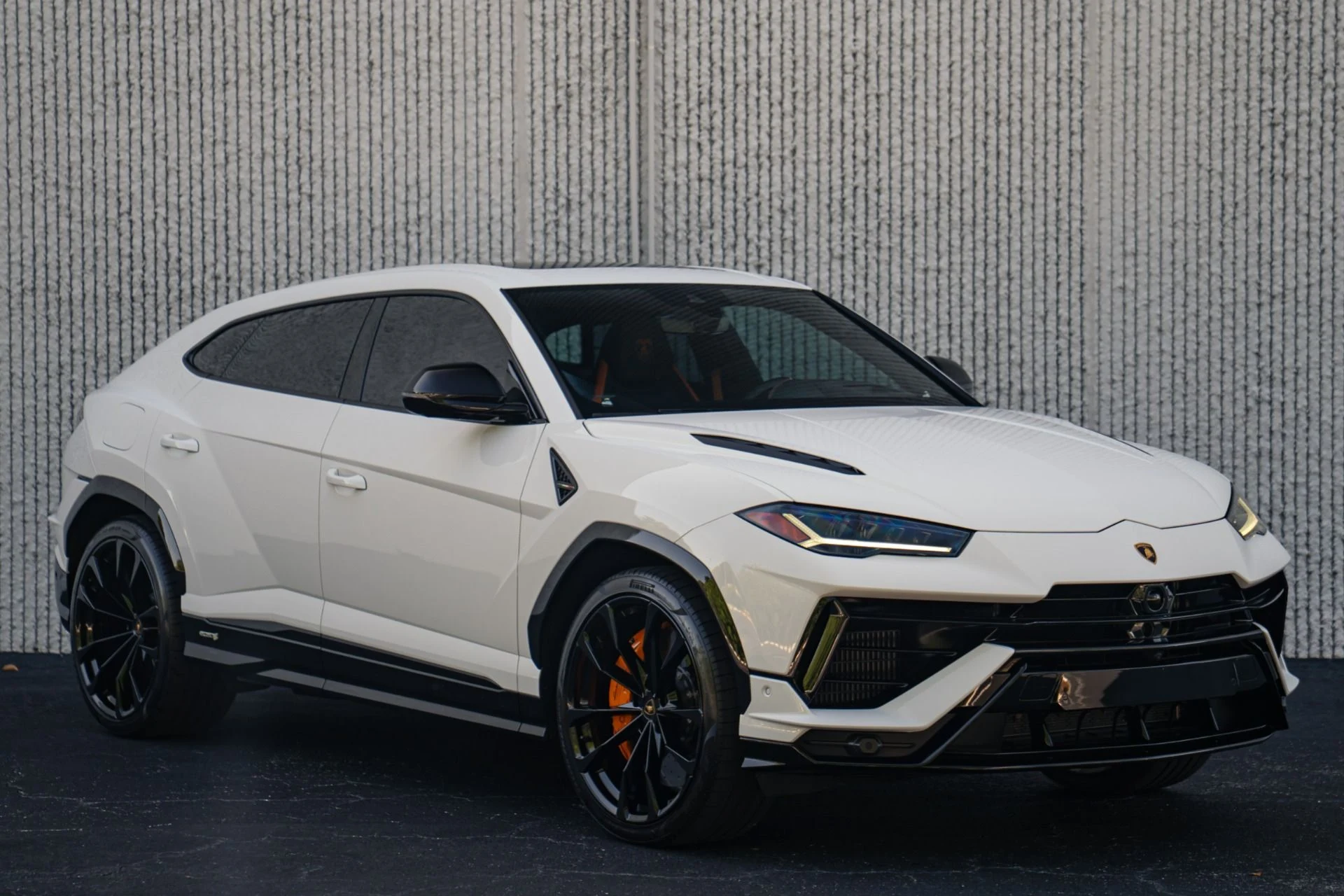mph005_889380180_Used_2024_Lamborghini_Urus_S_HUGE_295296_Original_MSRP_Low_Mile_1787089890_74e171fb53