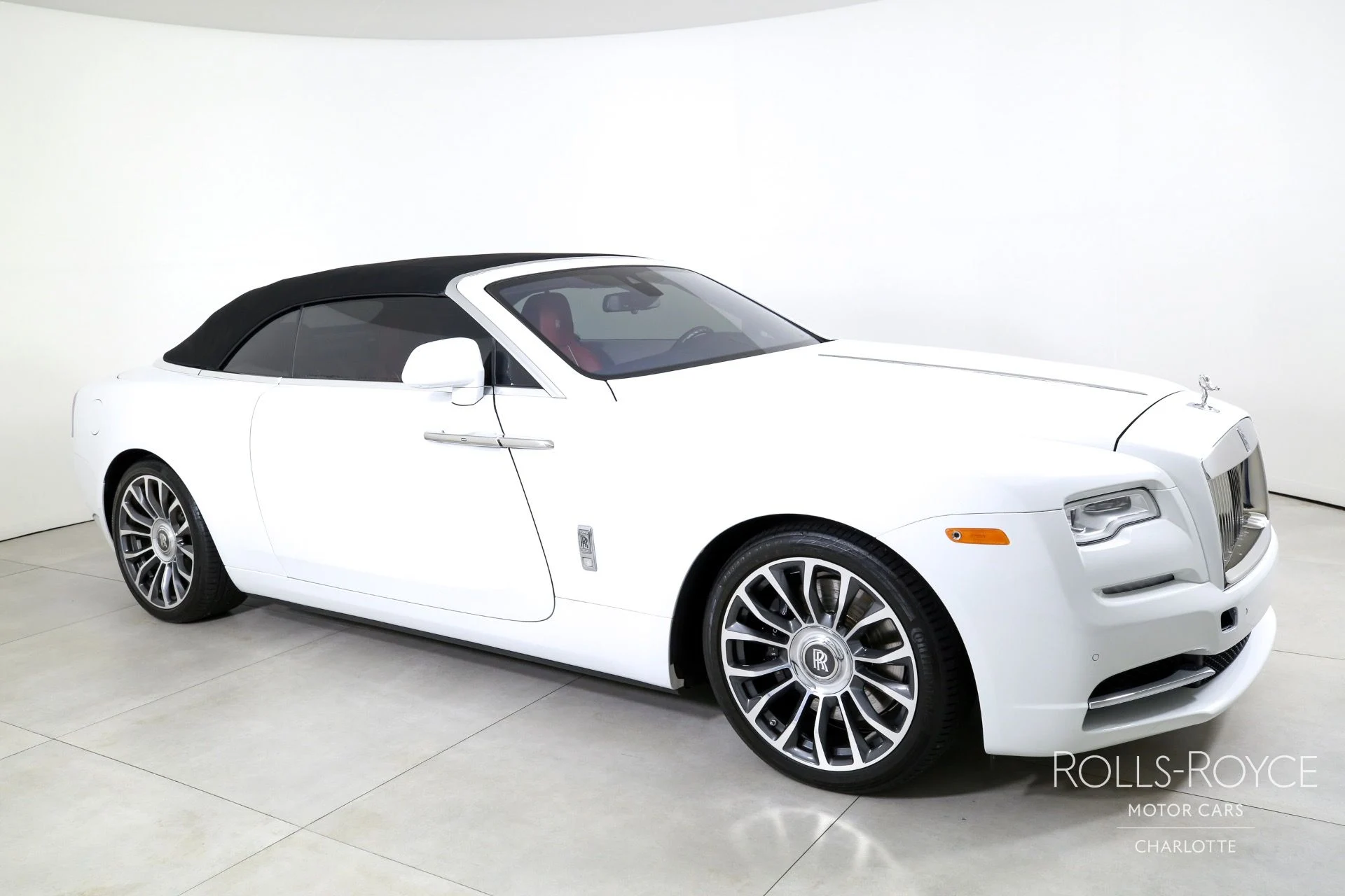 mph005_889951379_Used_2020_Rolls_Royce_Dawn_1754585751_98679100ee