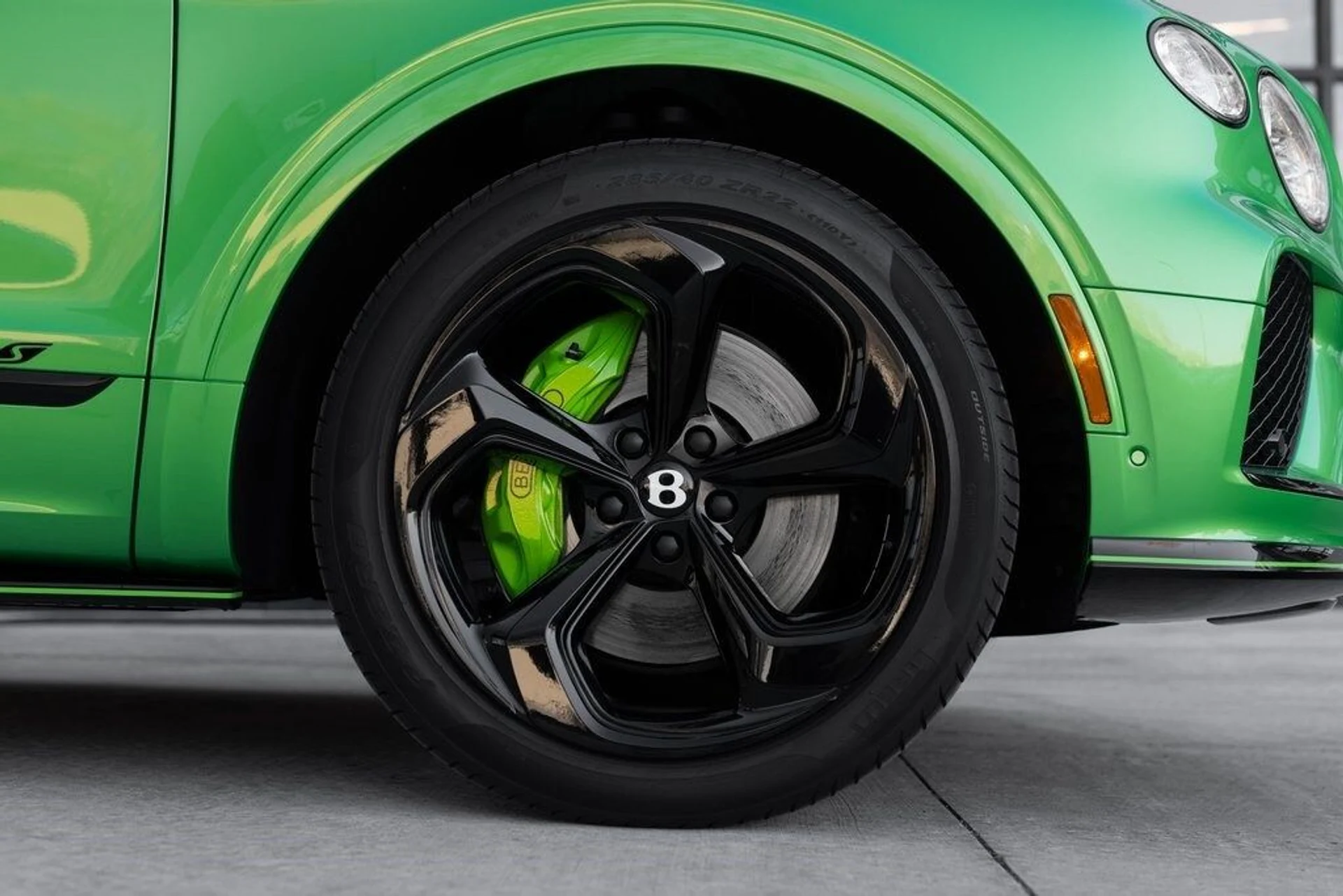 mph005_889986031_851c95e5005d3e512575ef6e011f89b1x_60da1de605