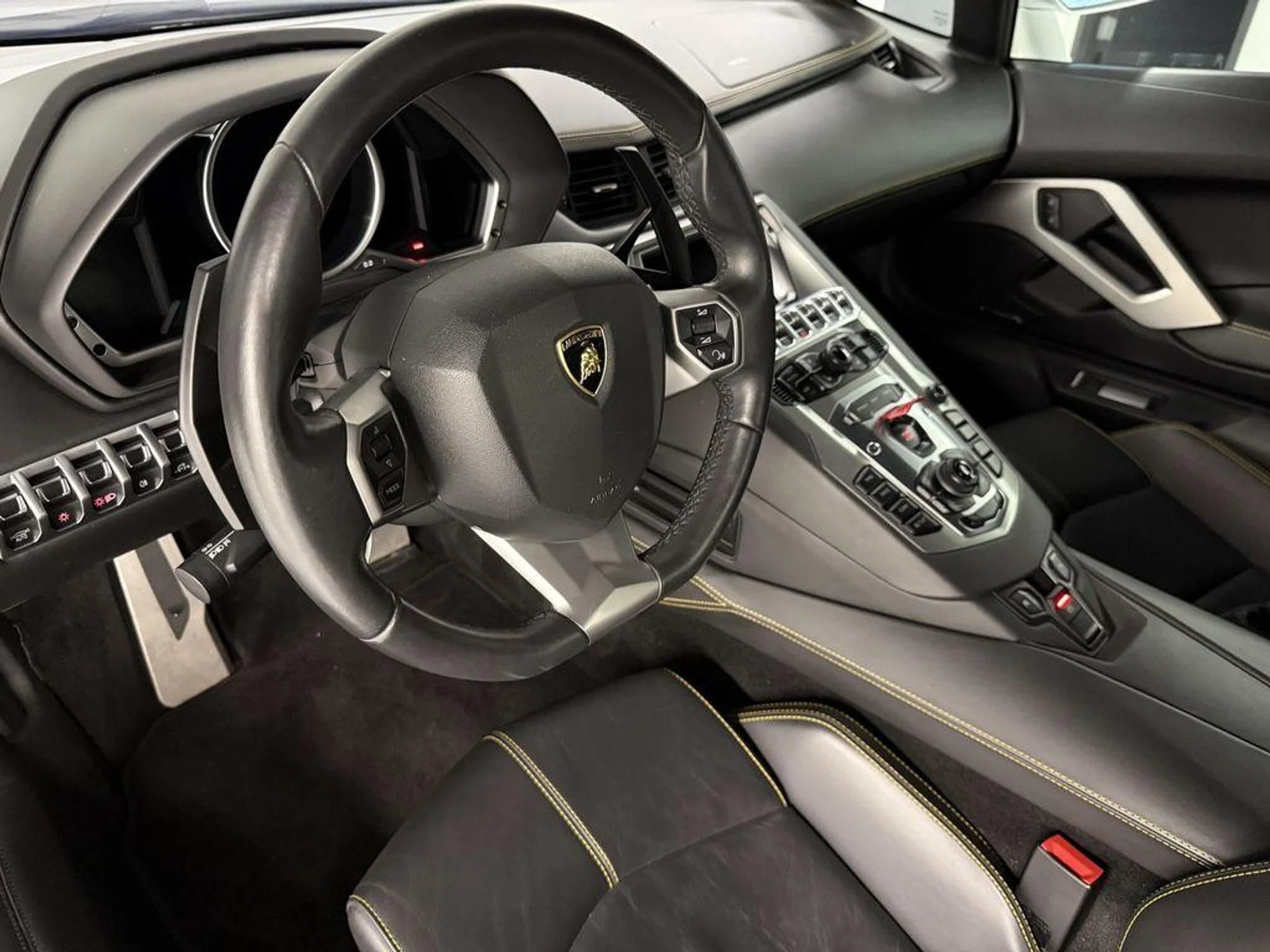 mph005_895476043_r9q_E_Zpp_I_Nk3c_Le_N3_In8k_E_Mb_Rg_f0cca972b0