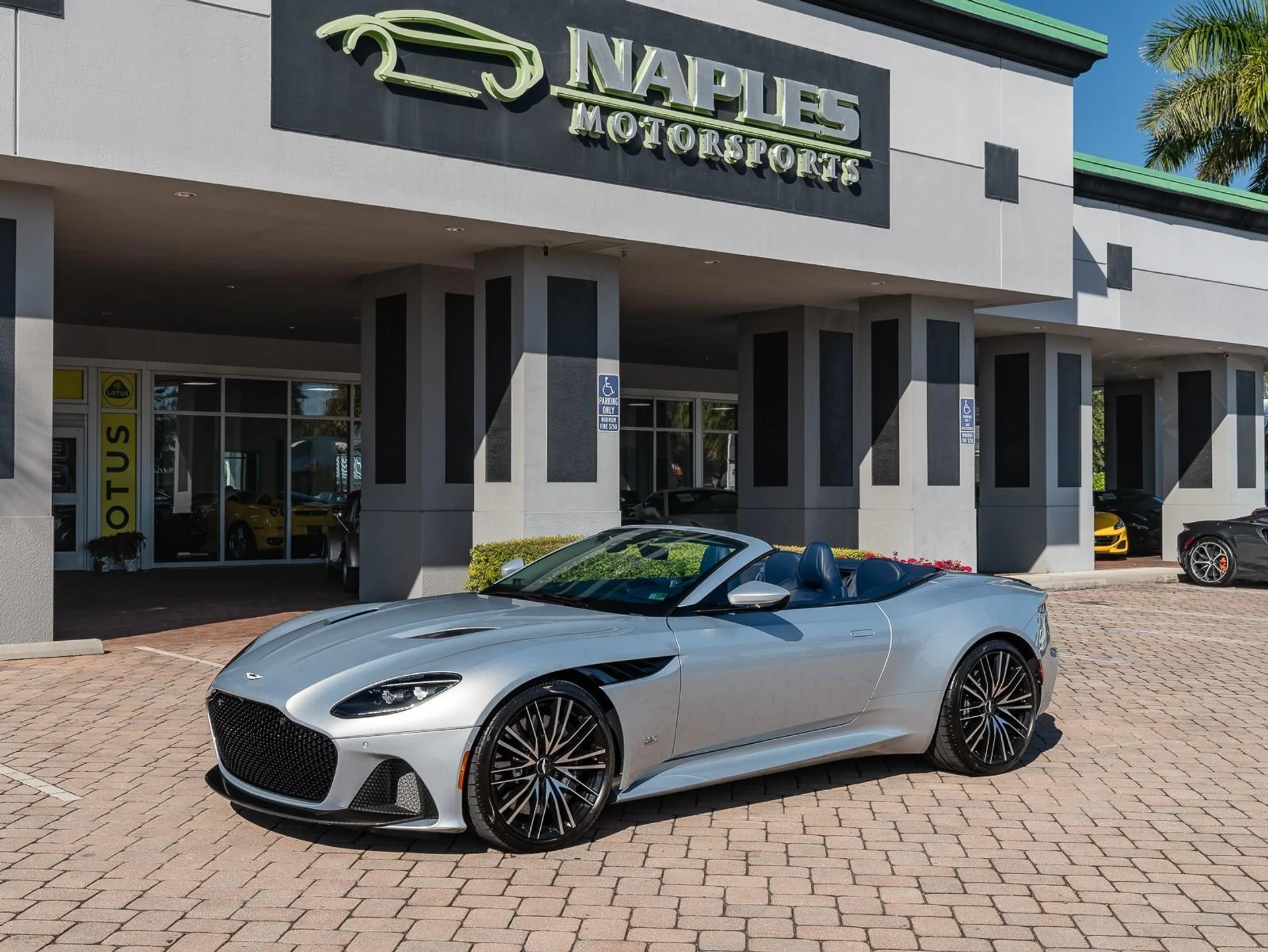 mph005_896694932_Used_2020_Aston_Martin_DBS_Superleggera_1764795944_03773265e3