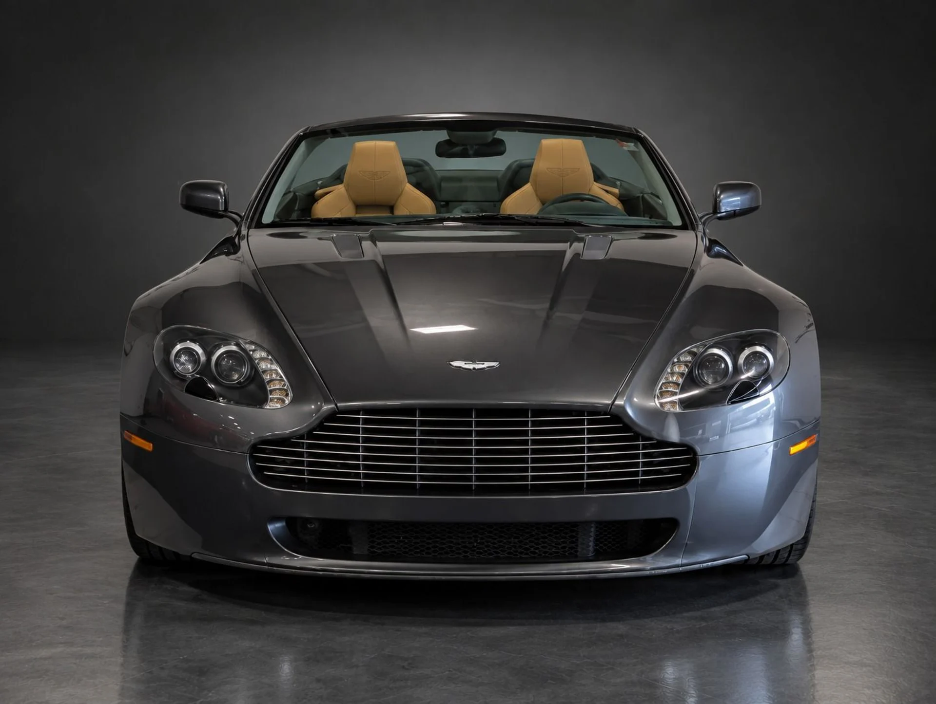 mph005_89752412_Used_2007_Aston_Martin_V8_Vantage_Roadster_Only_27_K_Miles_Just_Serviced_Gorgeous_Color_Combo_1789143706_17bac42810