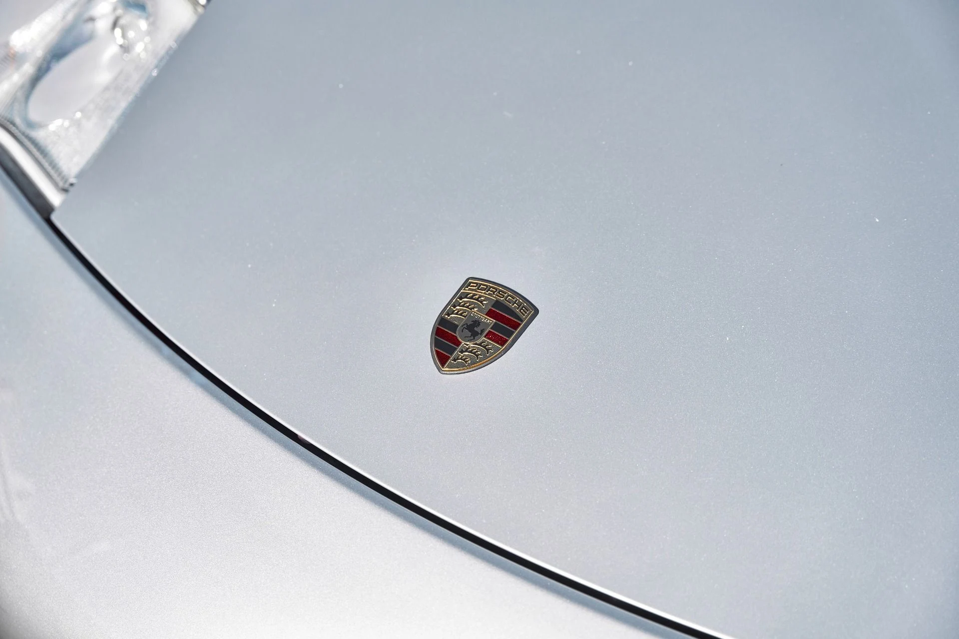 mph005_90018514_Used_2002_Porsche_911_Carrera_1766458387_307f15148b