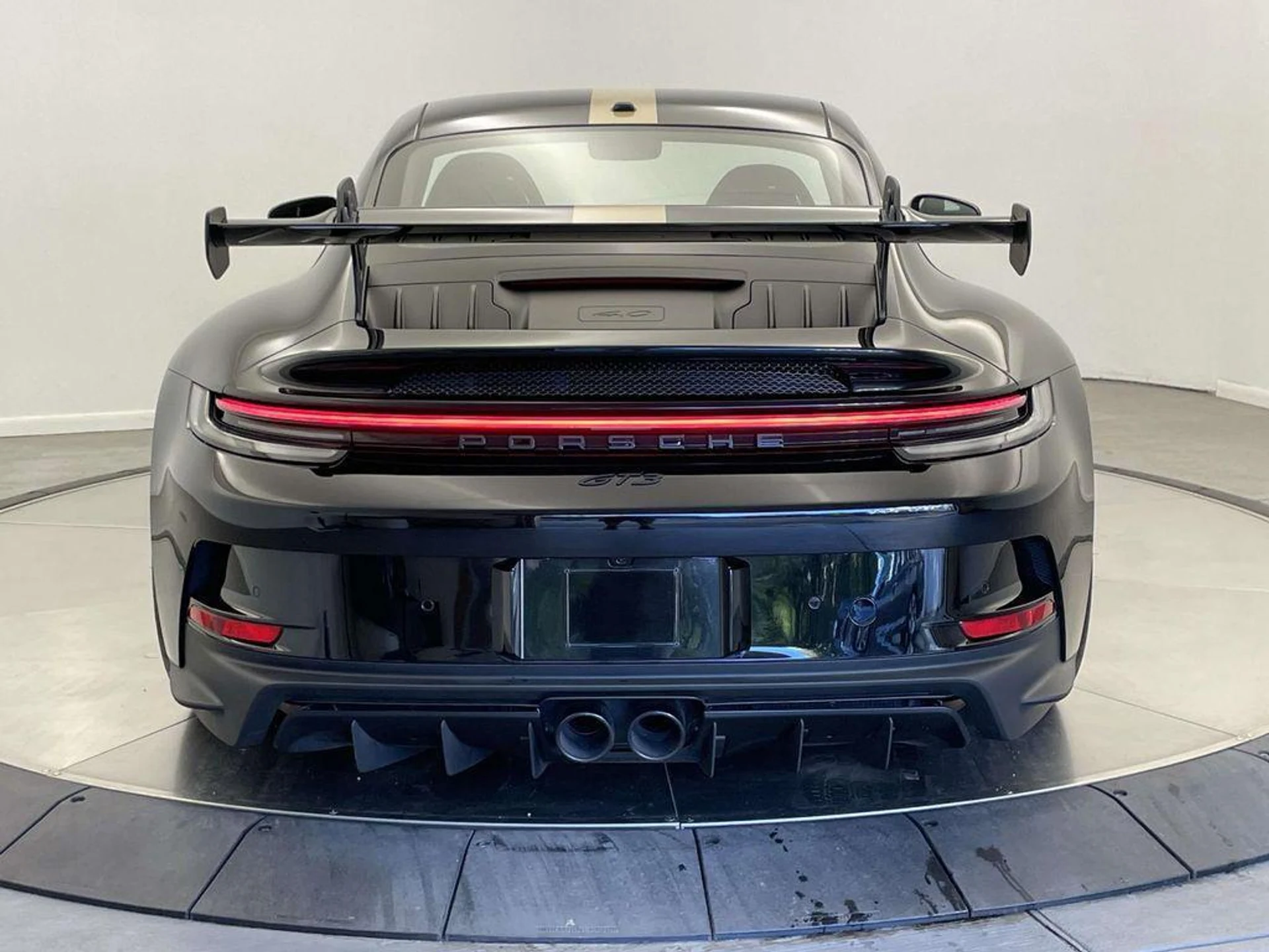 mph005_900447041_AFEW_Kb3dk2_Y_0_Trl_B_Rh_IT_2_M_Tsic_a3f5431e53