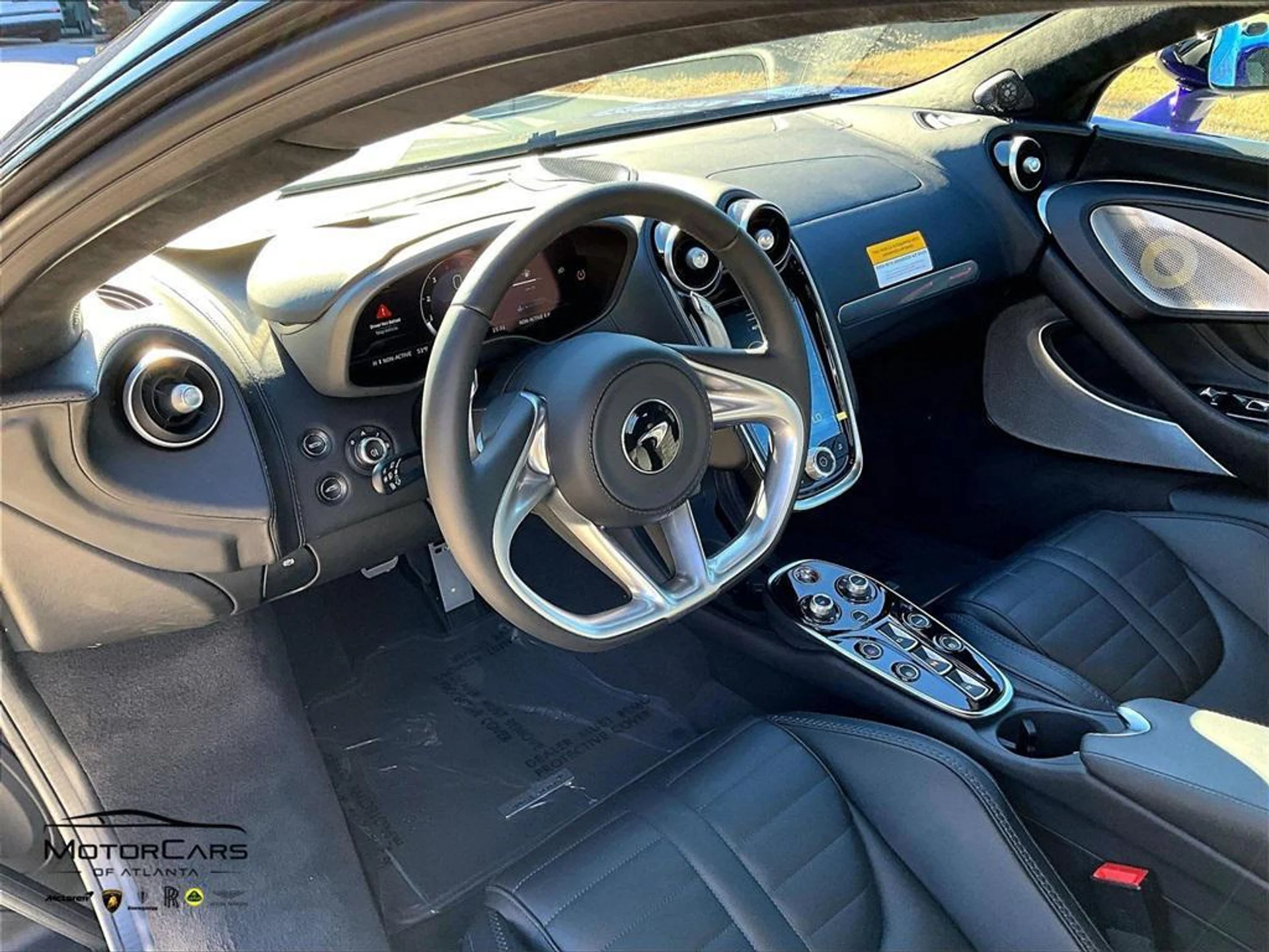 mph005_907907193_69_Sh9_I3_L_Tlmft3rfk_R7ye_Uue_BRA_7e0e88ddaa