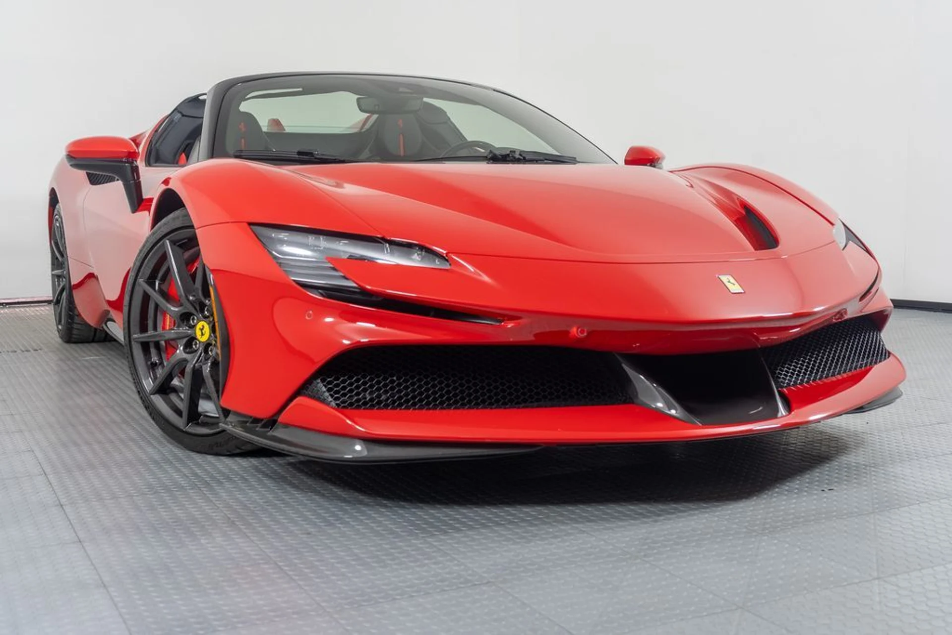 mph005_908588320_cfea74d5_96e2_4385_aa5f_63ef98994566_39f0caf508