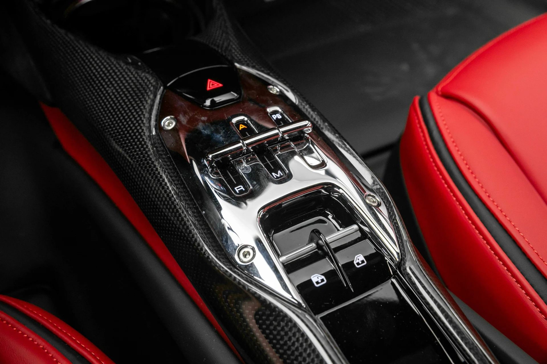 mph005_909023228_2a82d585d8e449e9b26628ccde8f7fa2_530a055eb6