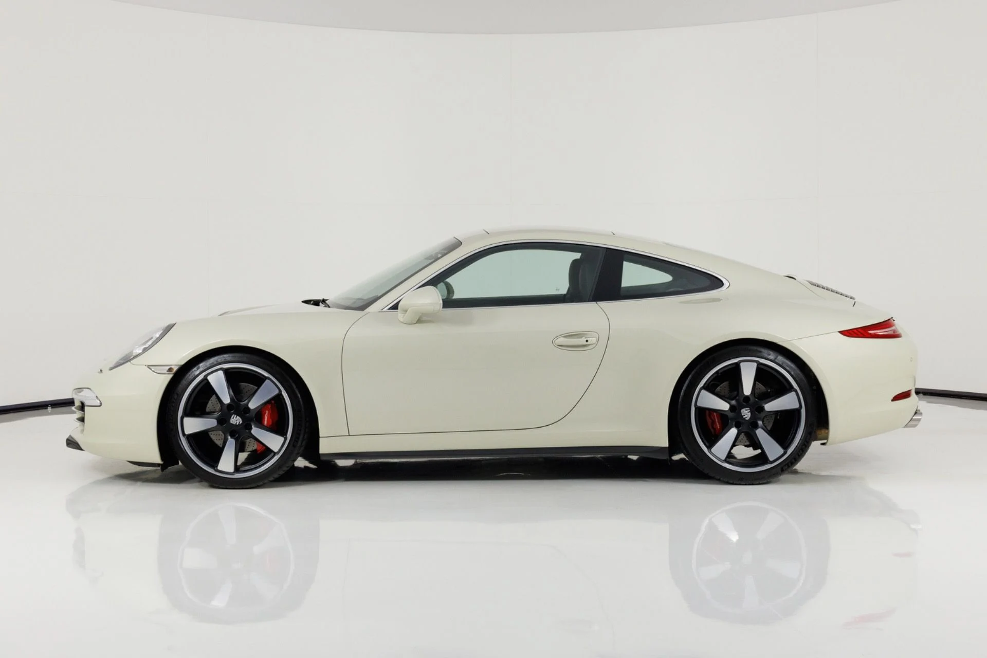 mph005_914696158_Used_2014_Porsche_911_Carrera_S_1781907468_d56b6cd539