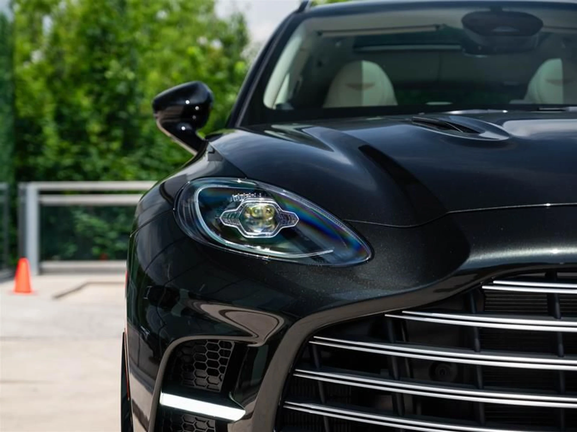 mph005_920703929_t3y20crr_5f2eb0272b