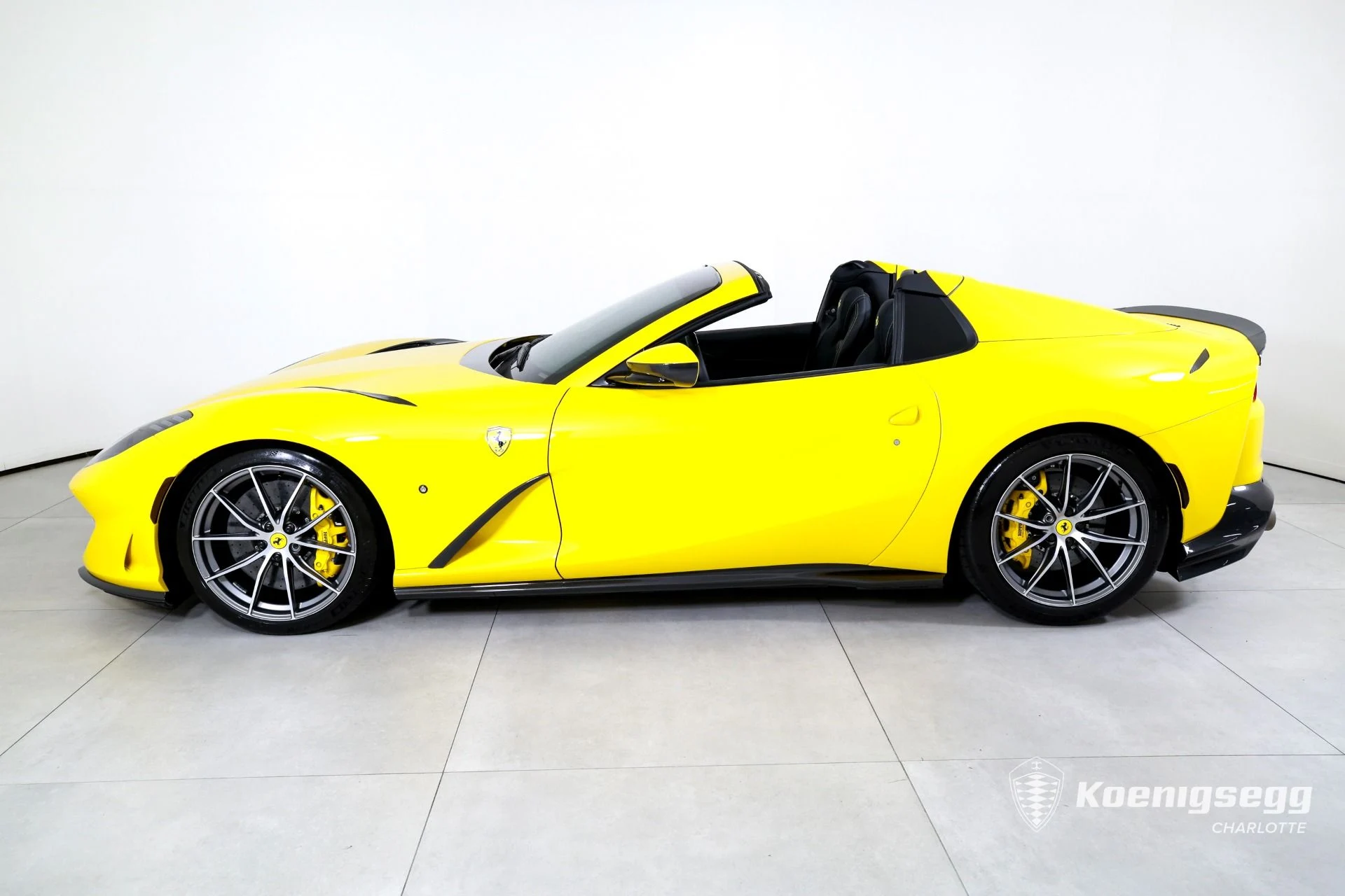 mph005_923403935_Used_2023_Ferrari_812_GTS_1782495786_9a848de74e