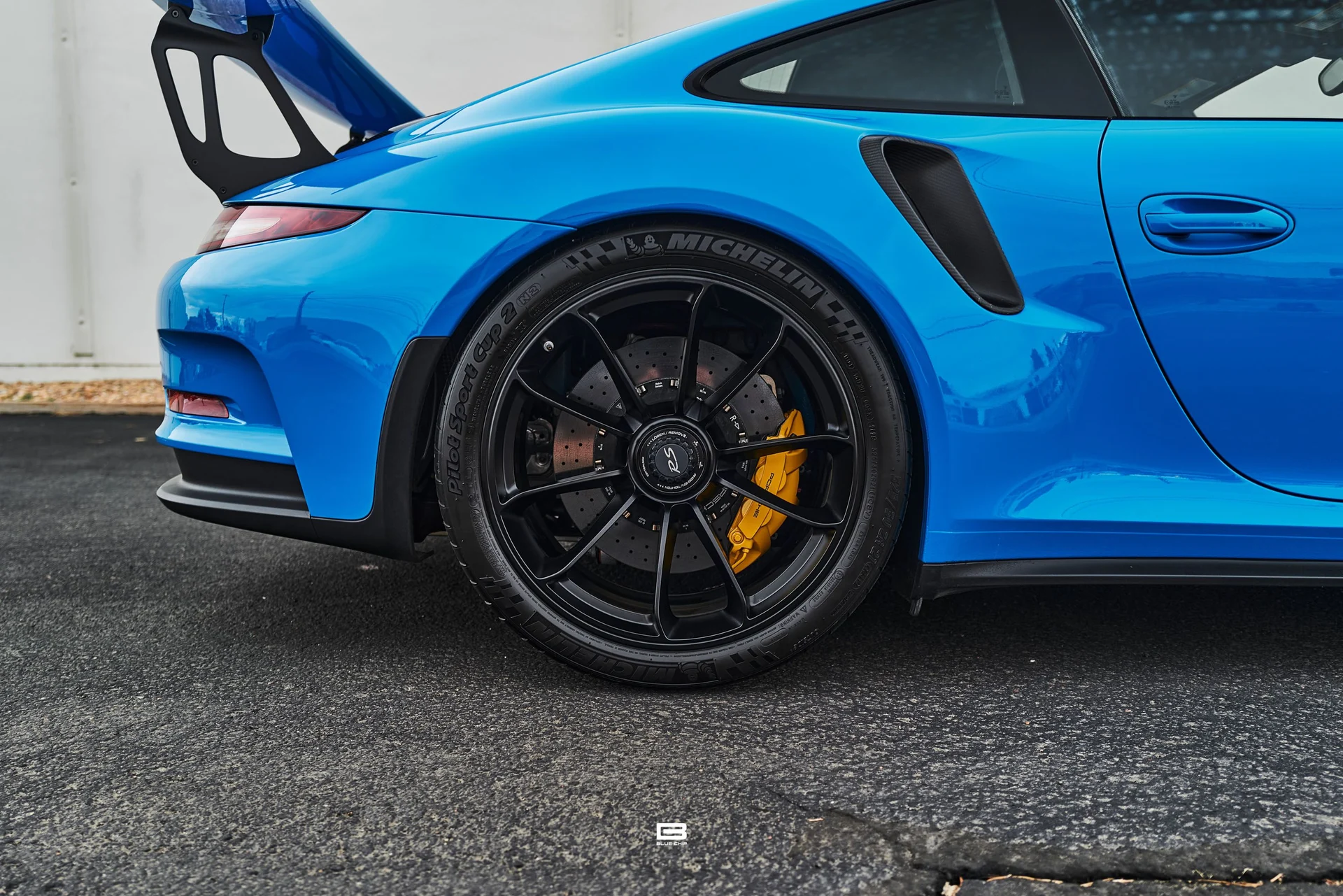 mph005_929101862_69d68332562ad091a6c0fb6a_L1200275_4bcd2e71fb