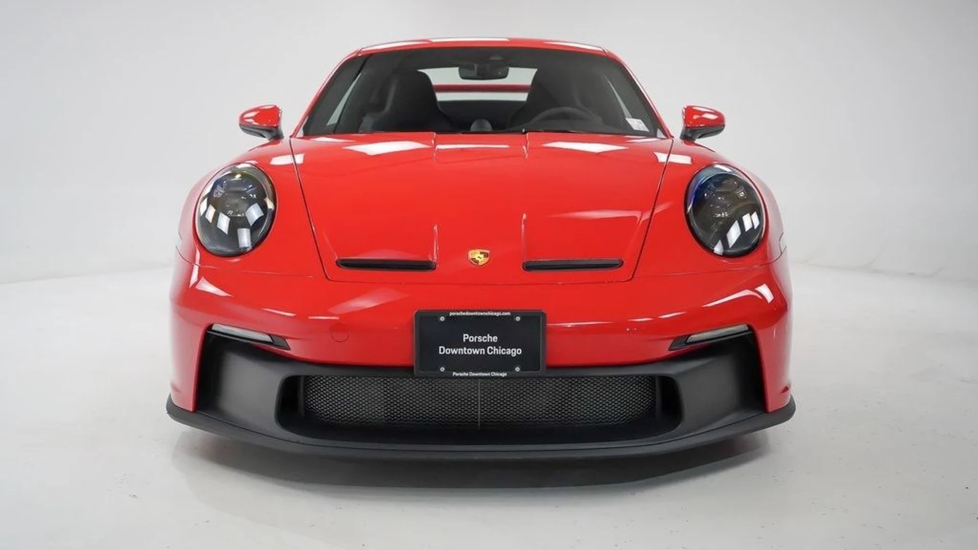 mph005_929805340_ae53de3845c0660b5b4f75632a5b999ax_e05ce457e4