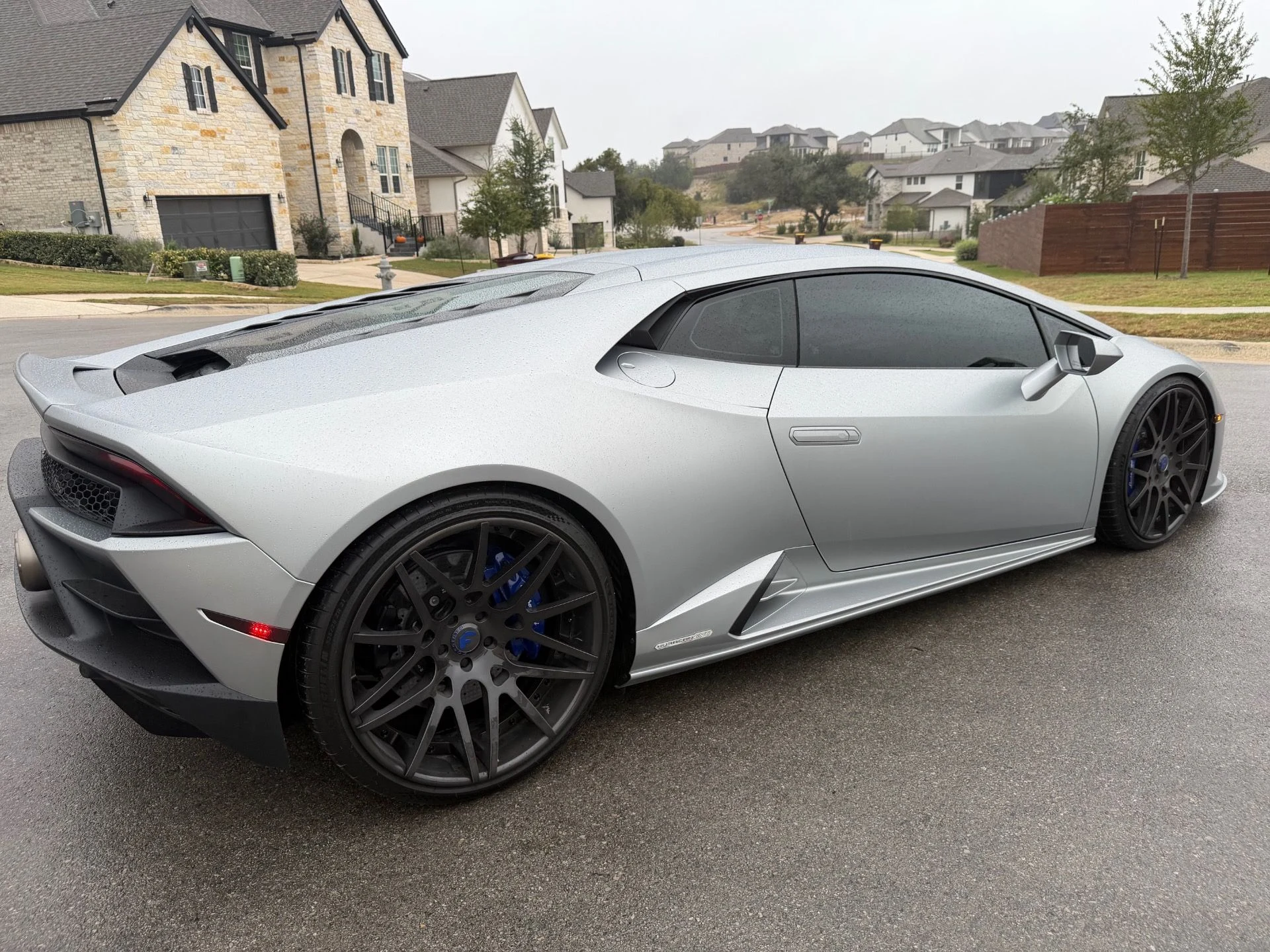 mph005_933824769_Used_2020_Lamborghini_Huracan_EVO_1793287265_0a6743a384