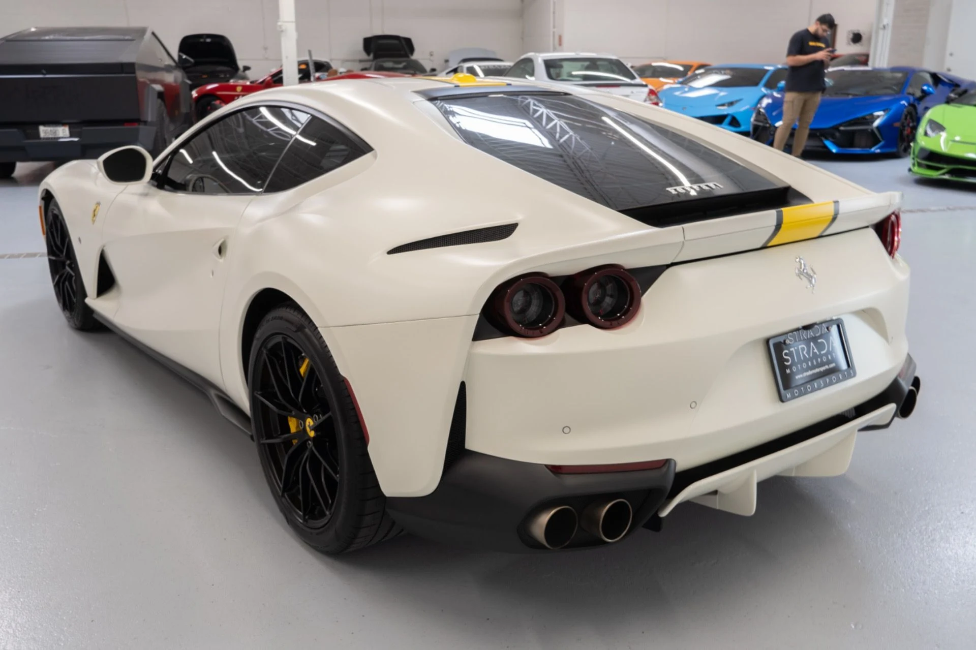 mph005_934362170_Used_2020_Ferrari_812_Superfast_1757714872_855983db46