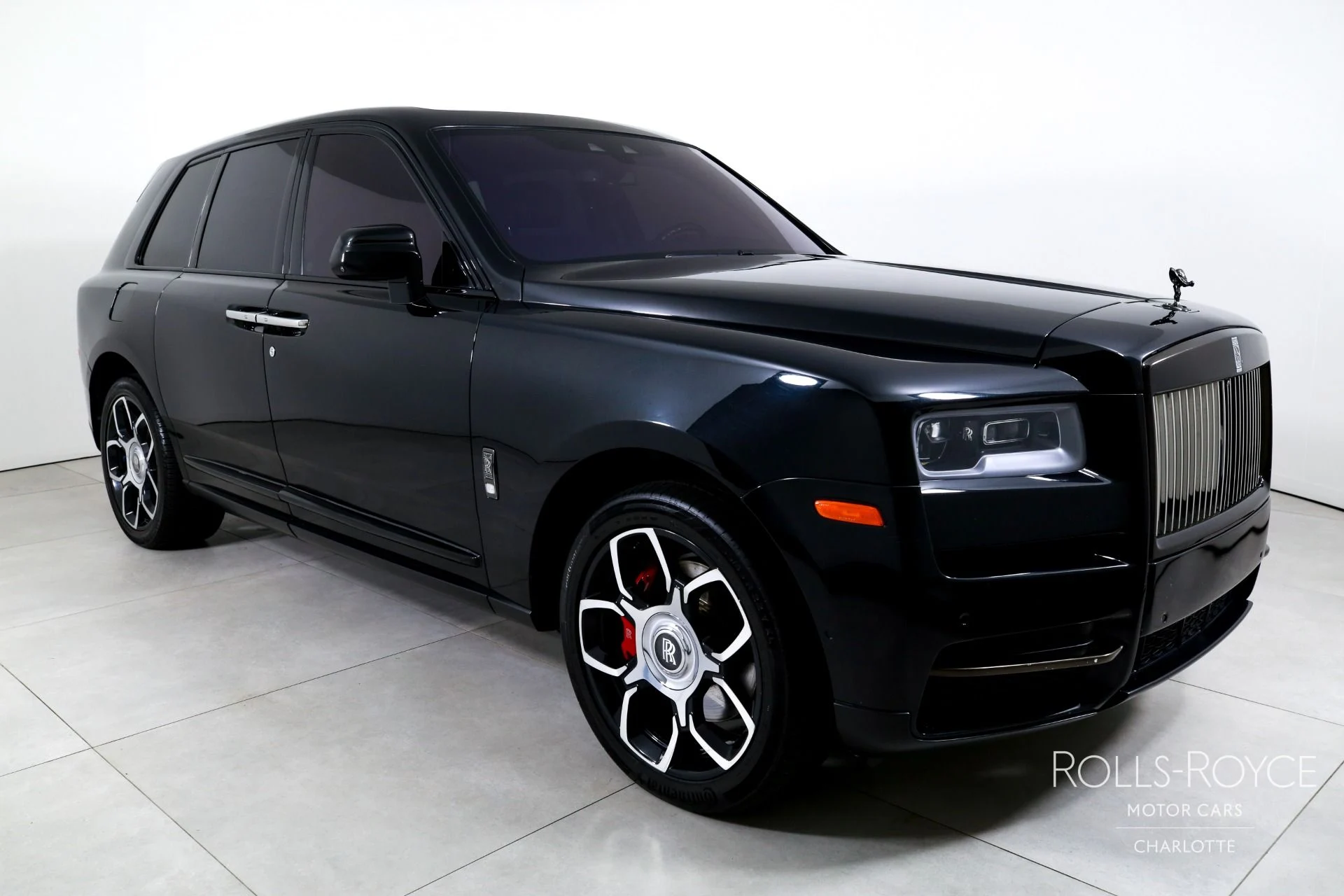 mph005_937444311_Used_2020_Rolls_Royce_Black_Badge_Cullinan_1789143173_439d6bd82a