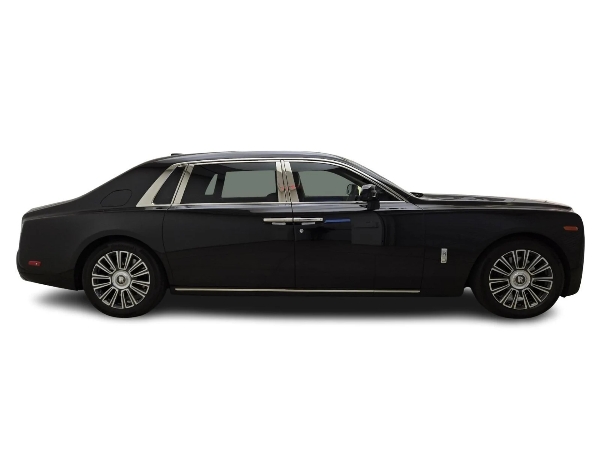 mph005_939564825_Used_2020_Rolls_Royce_Phantom_1759993922_5def158c29
